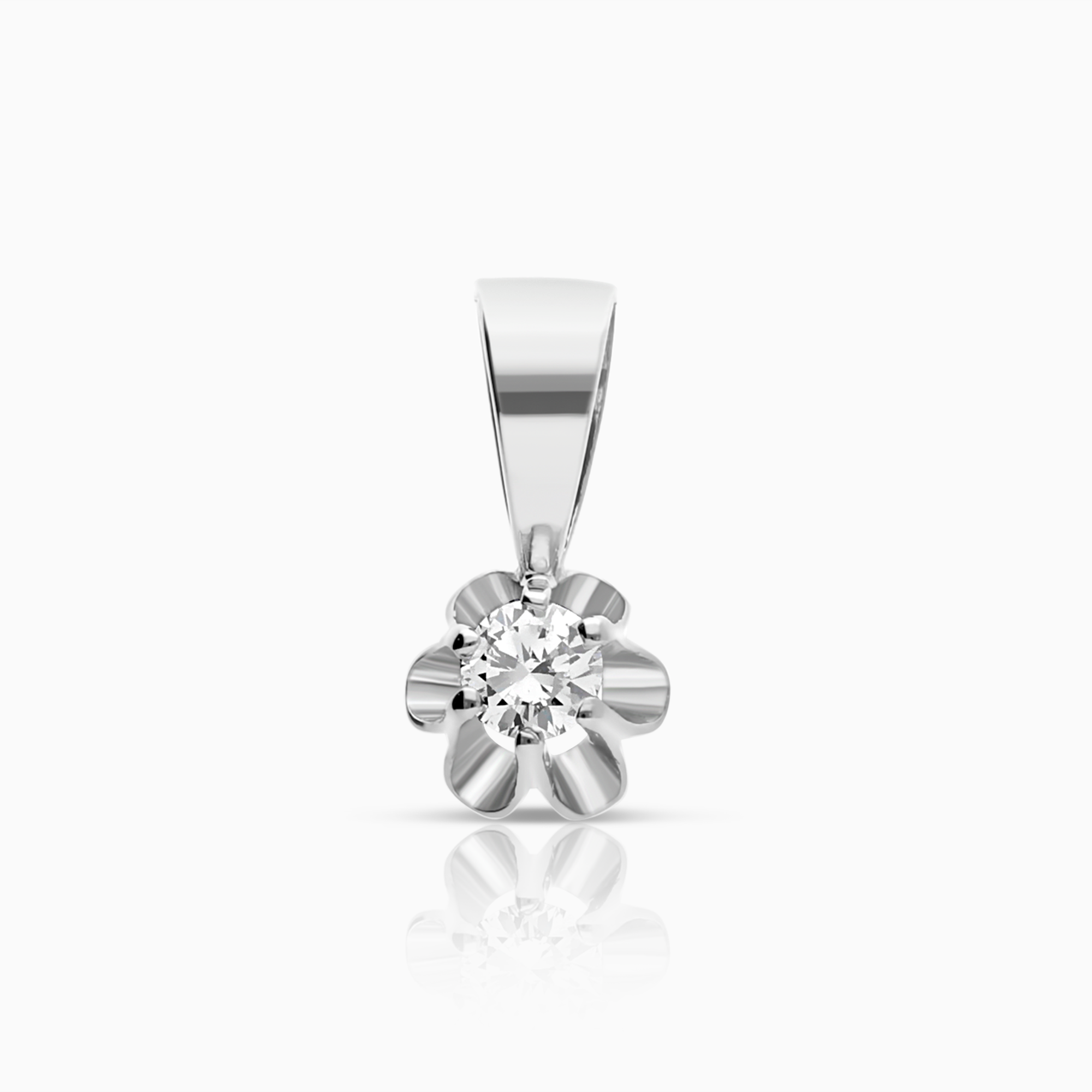 Solitaire pendant 0.54g 0.1ct 18K gold