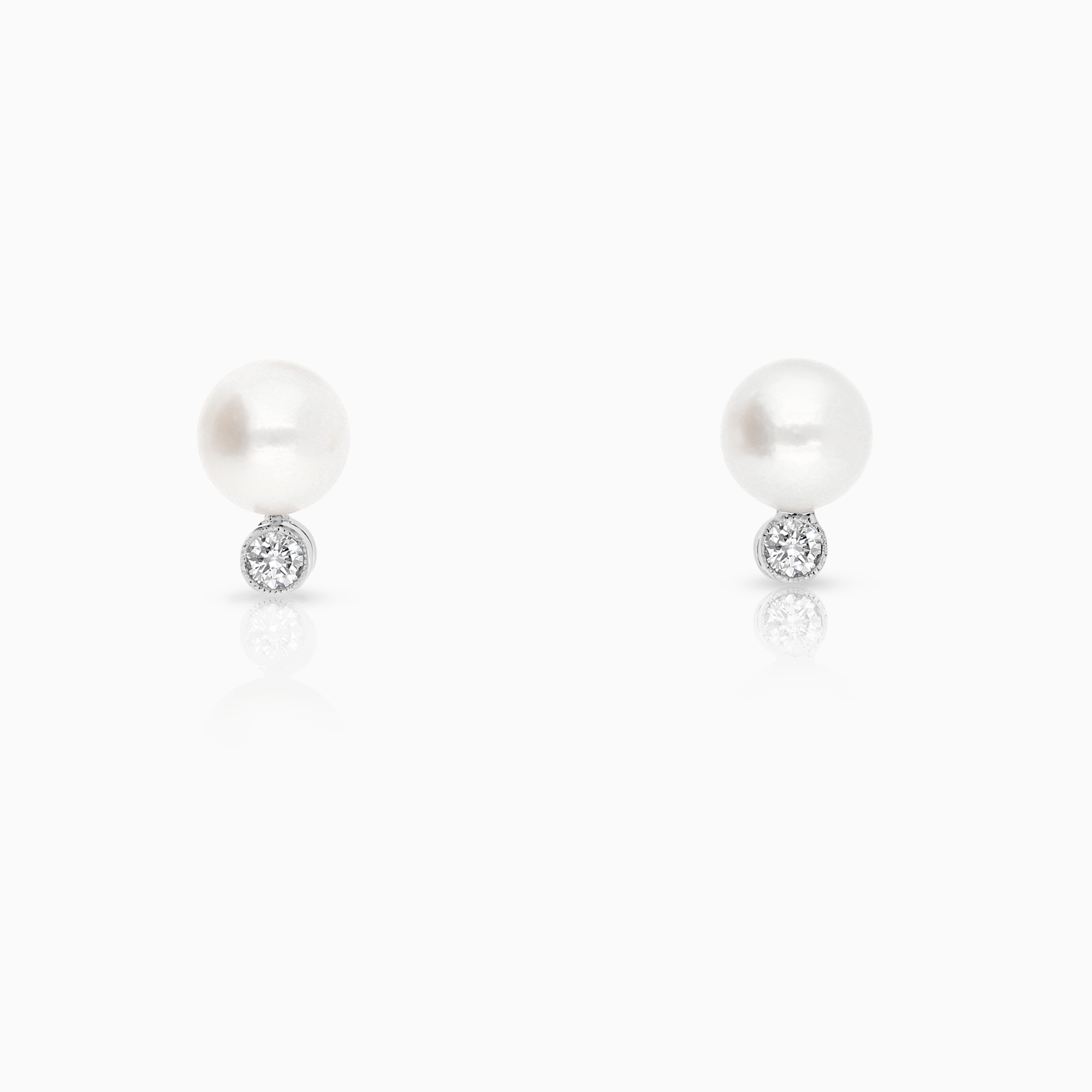 Diamond earrings with pearls 0.04ct 18K white gold