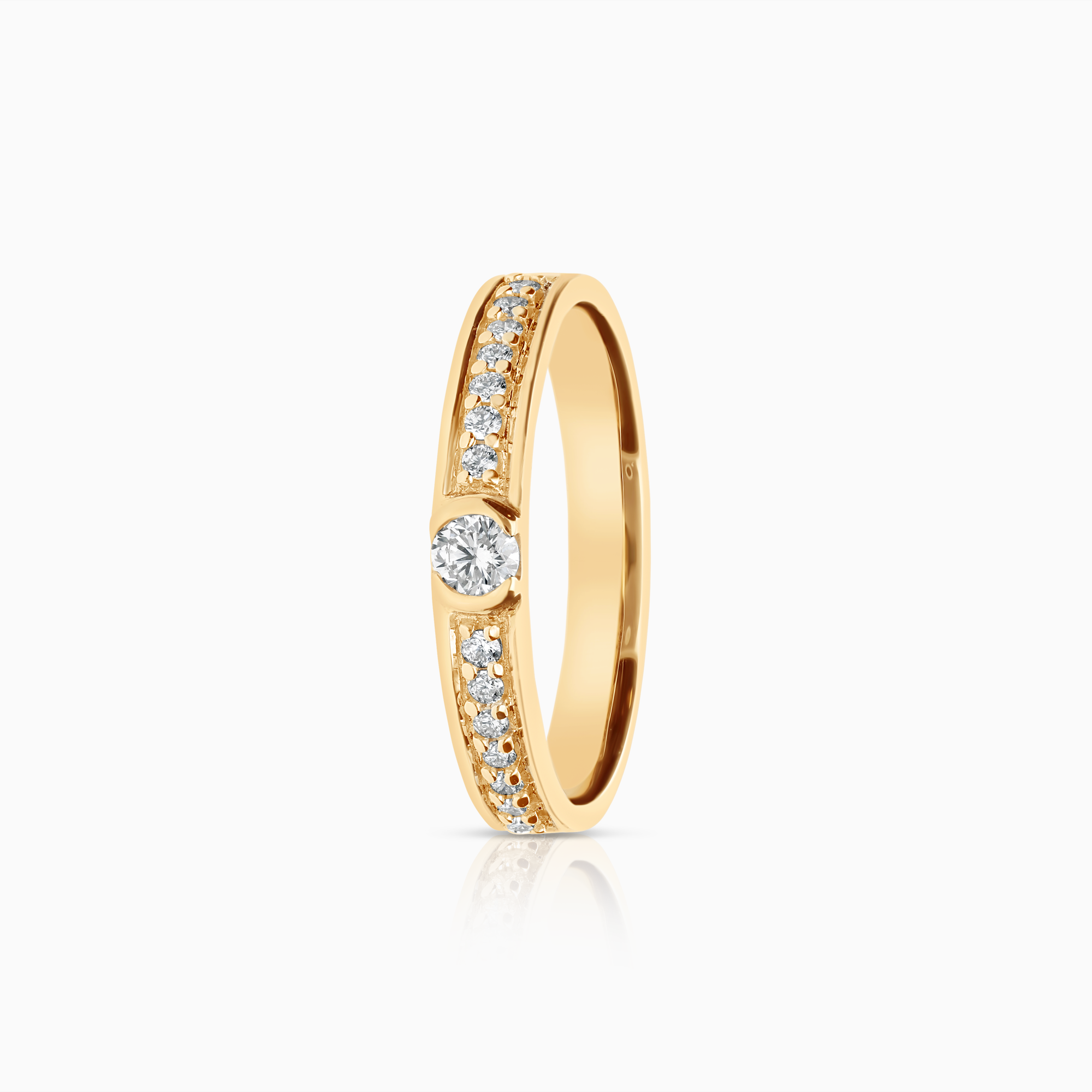 Side-stone ring 0.21ct 18K gold