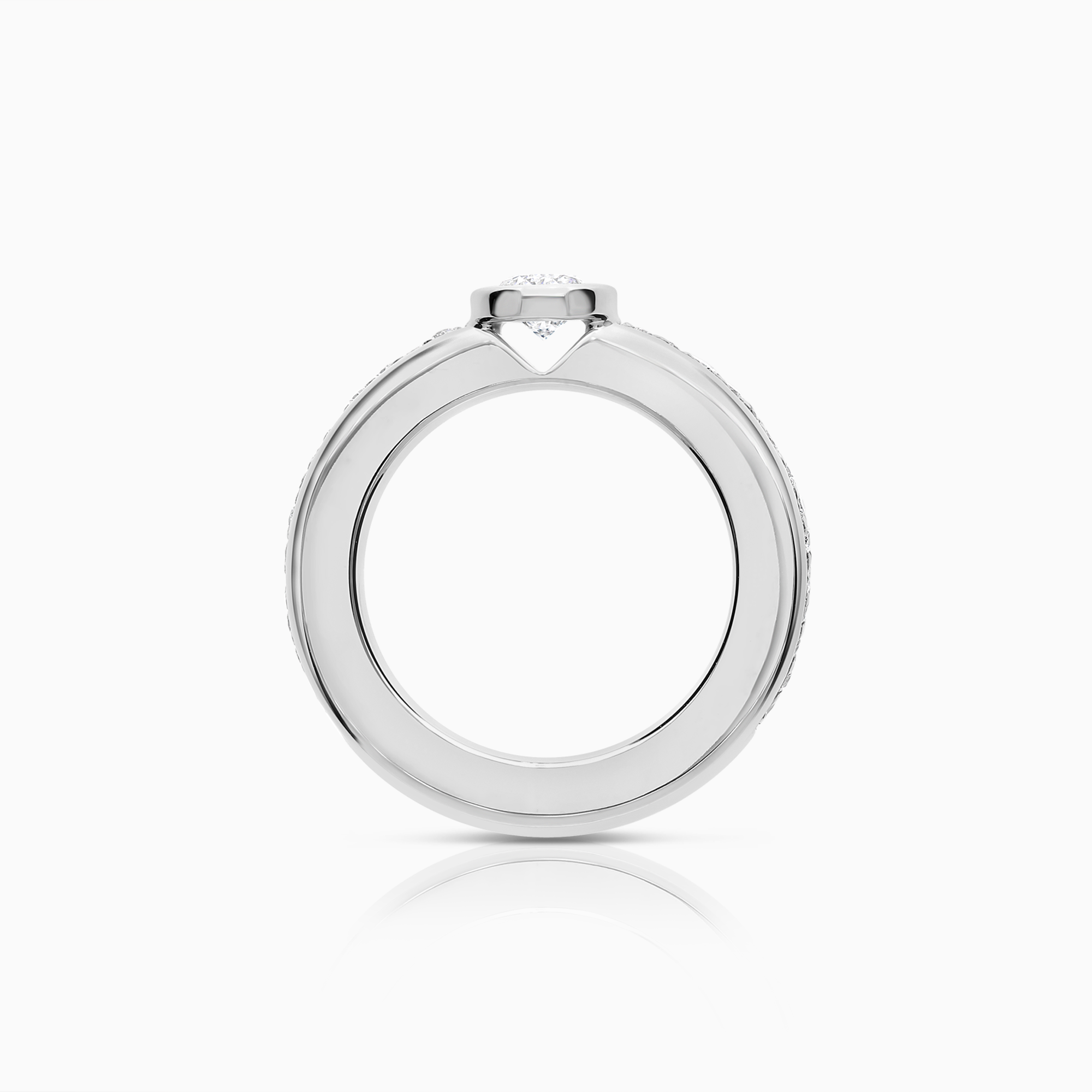 Side stone ring 0.73ct 18K white gold