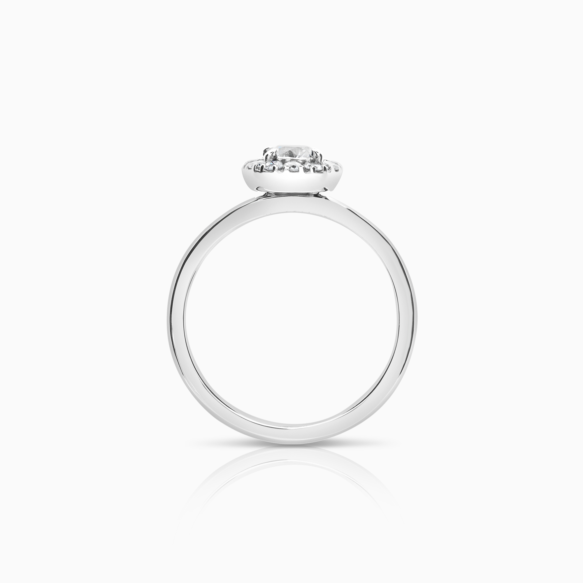 Halo ring 0.74ct 18K white gold