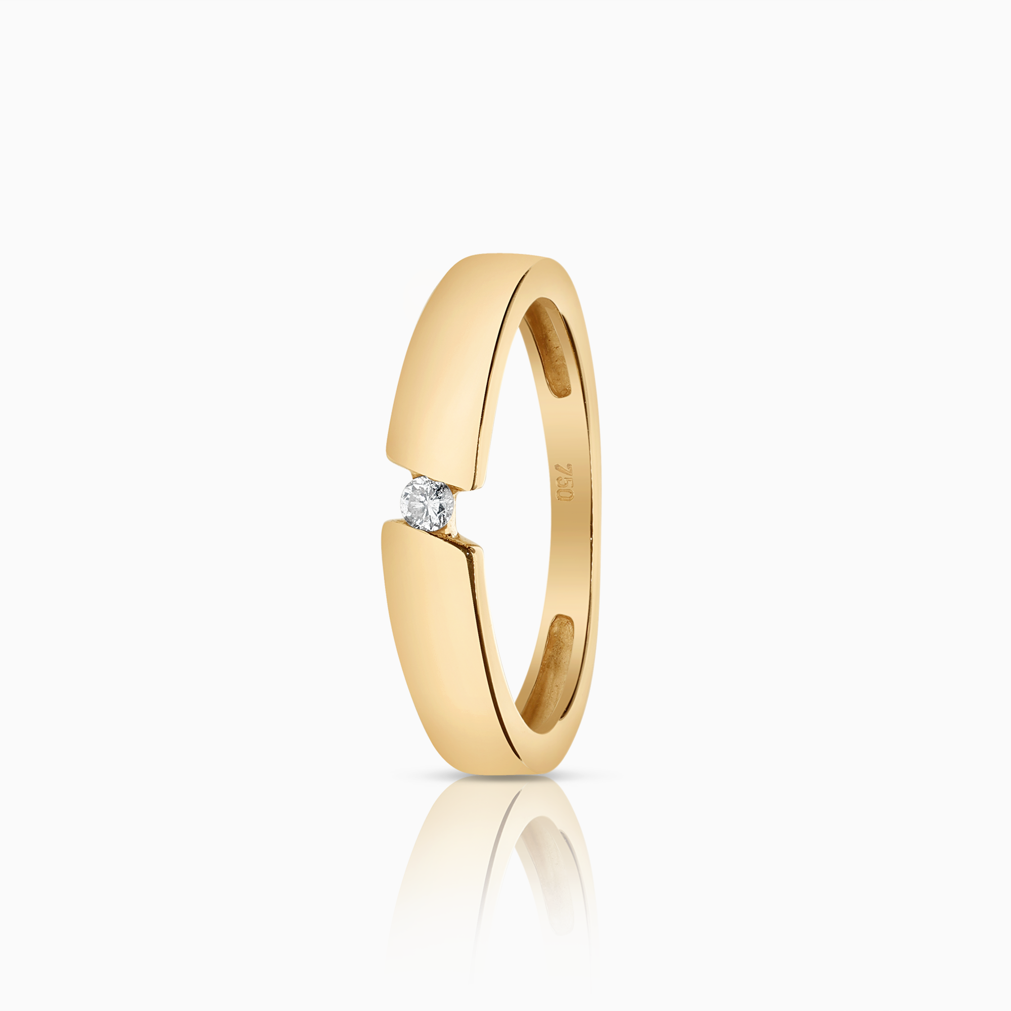 Gullring med diamanter 0,04ct 2,73g 18K gull