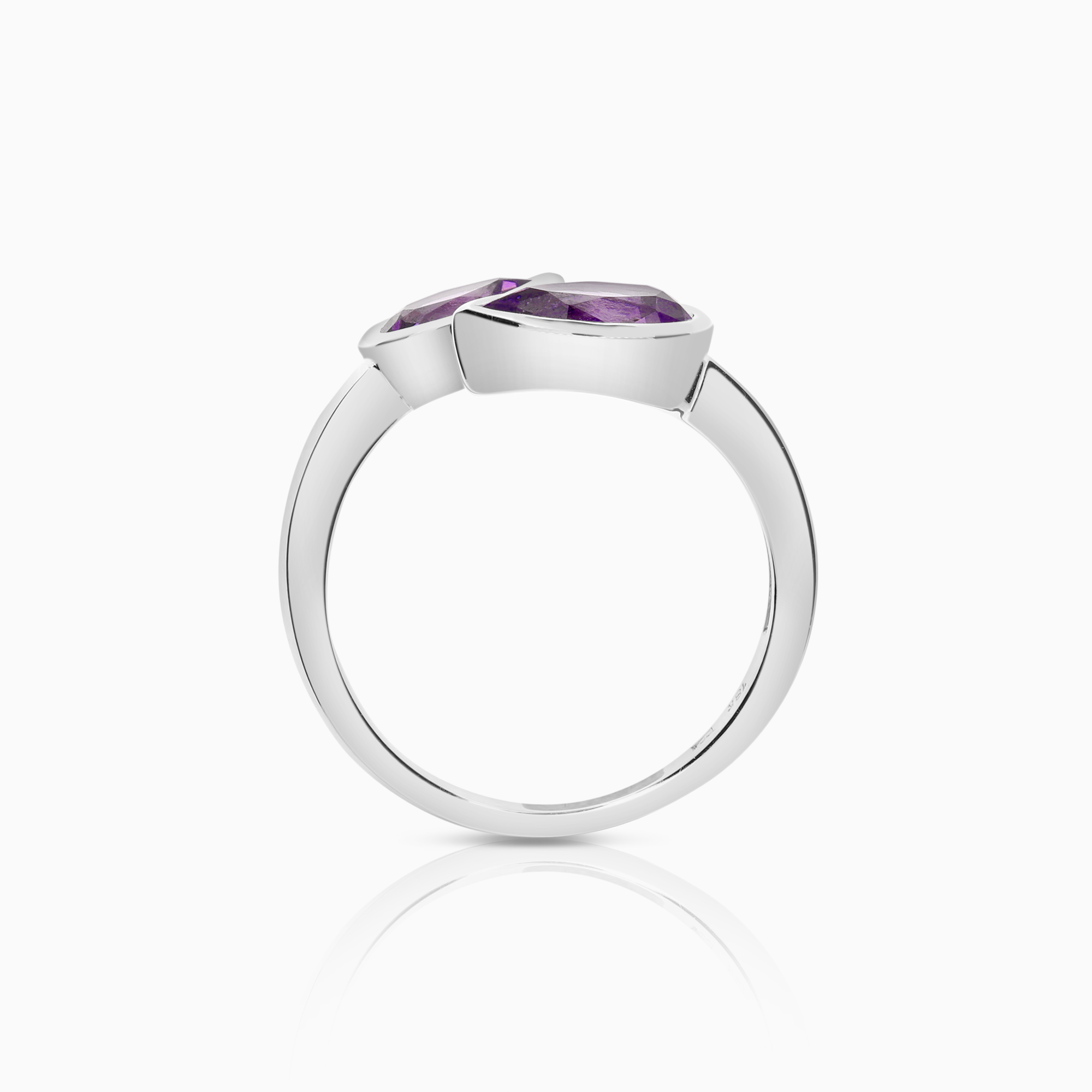 Ädelstensring ametister 3,75g 18K guld