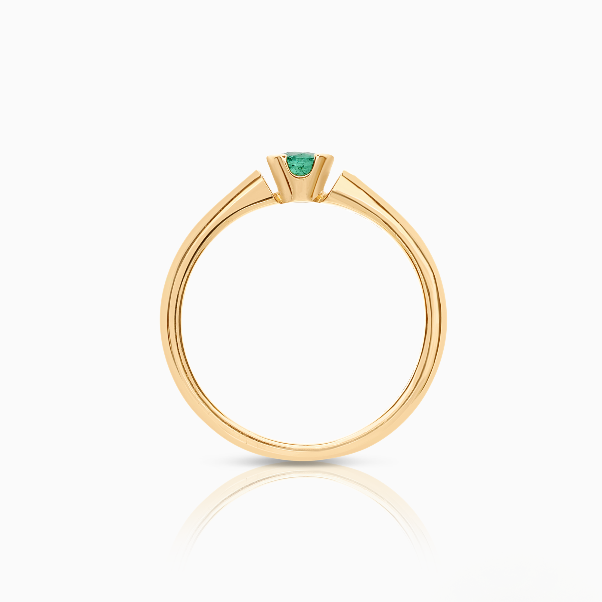 Gold ring with emerald 3.96g 18K gold