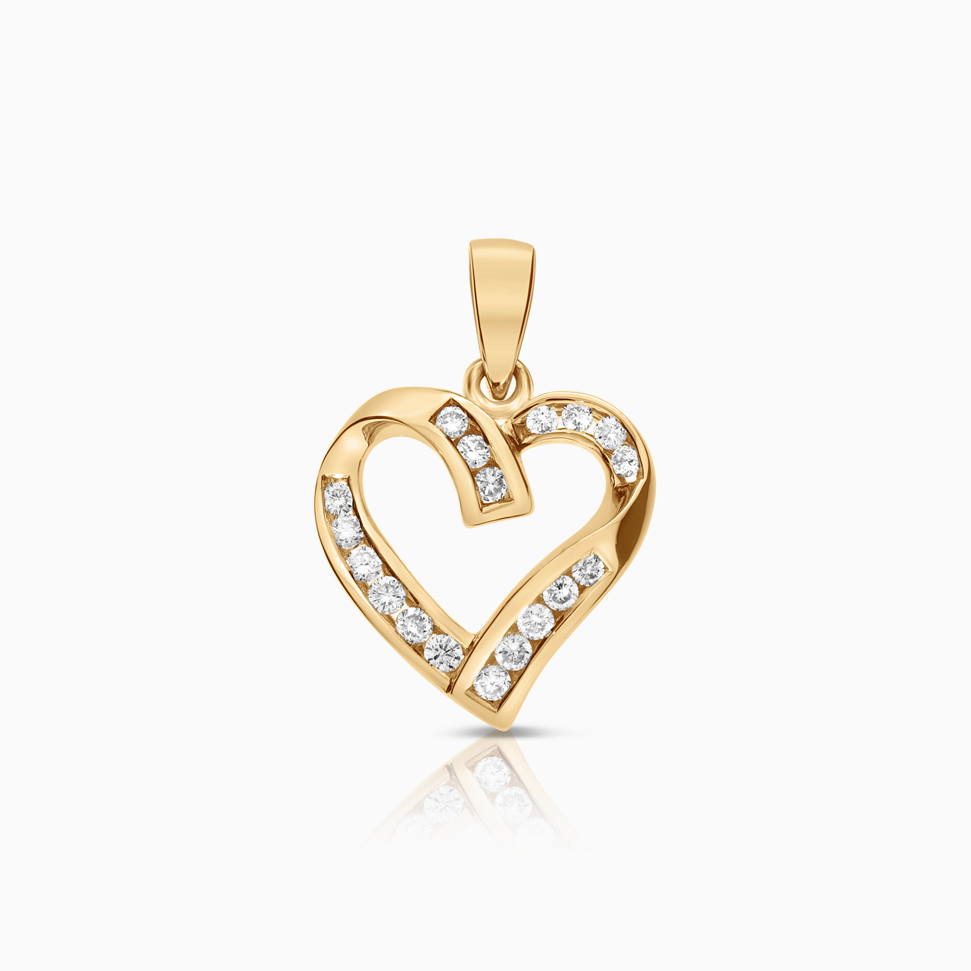 Diamond heart pendant 0.32ct 18K gold