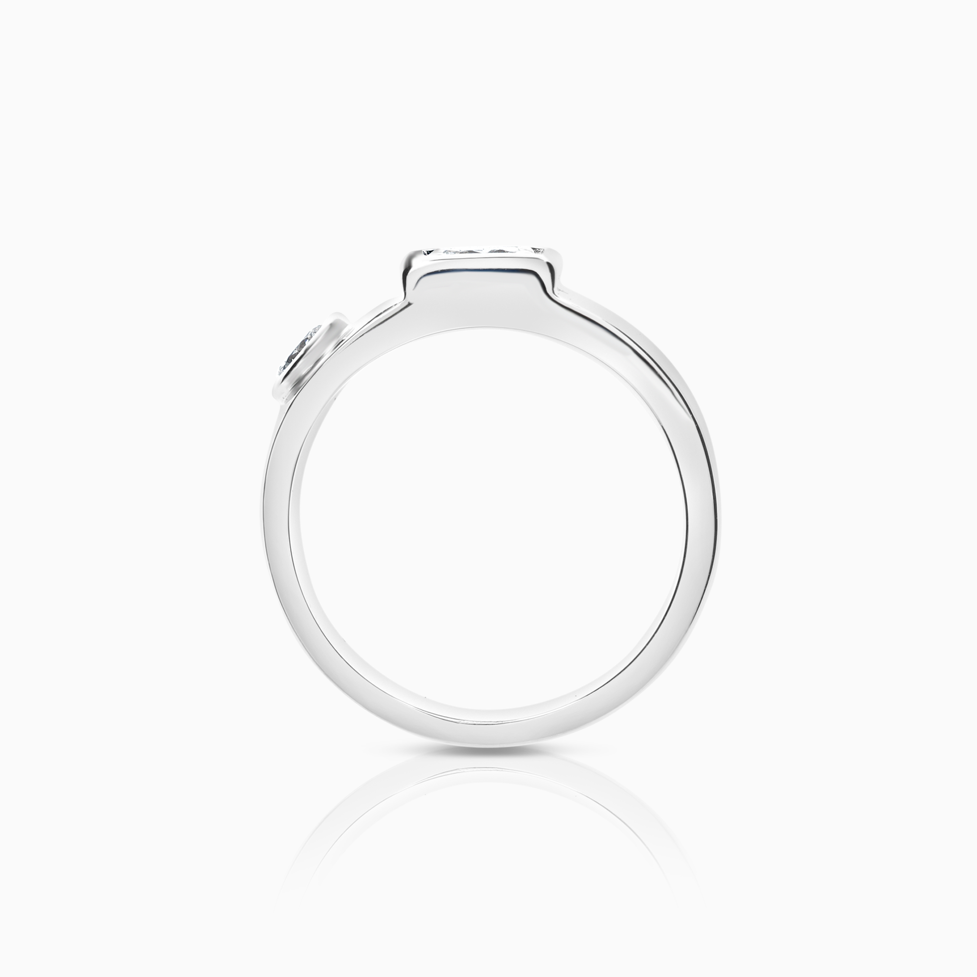 Diamantring 0,65 ct 18K hvitt gull