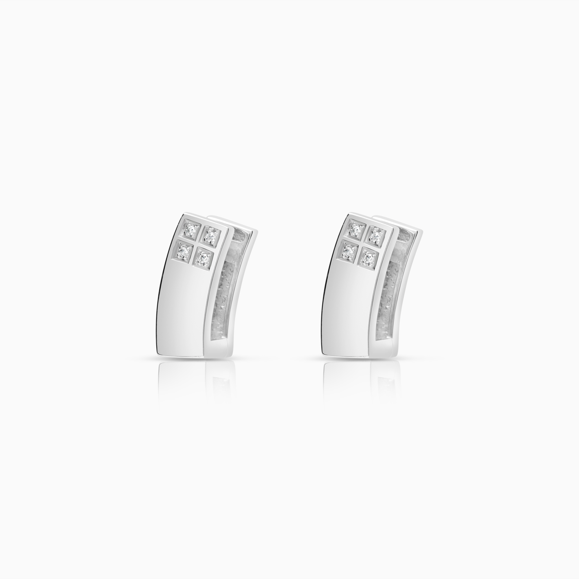 Diamantörhängen 0,05ct 18K vitguld
