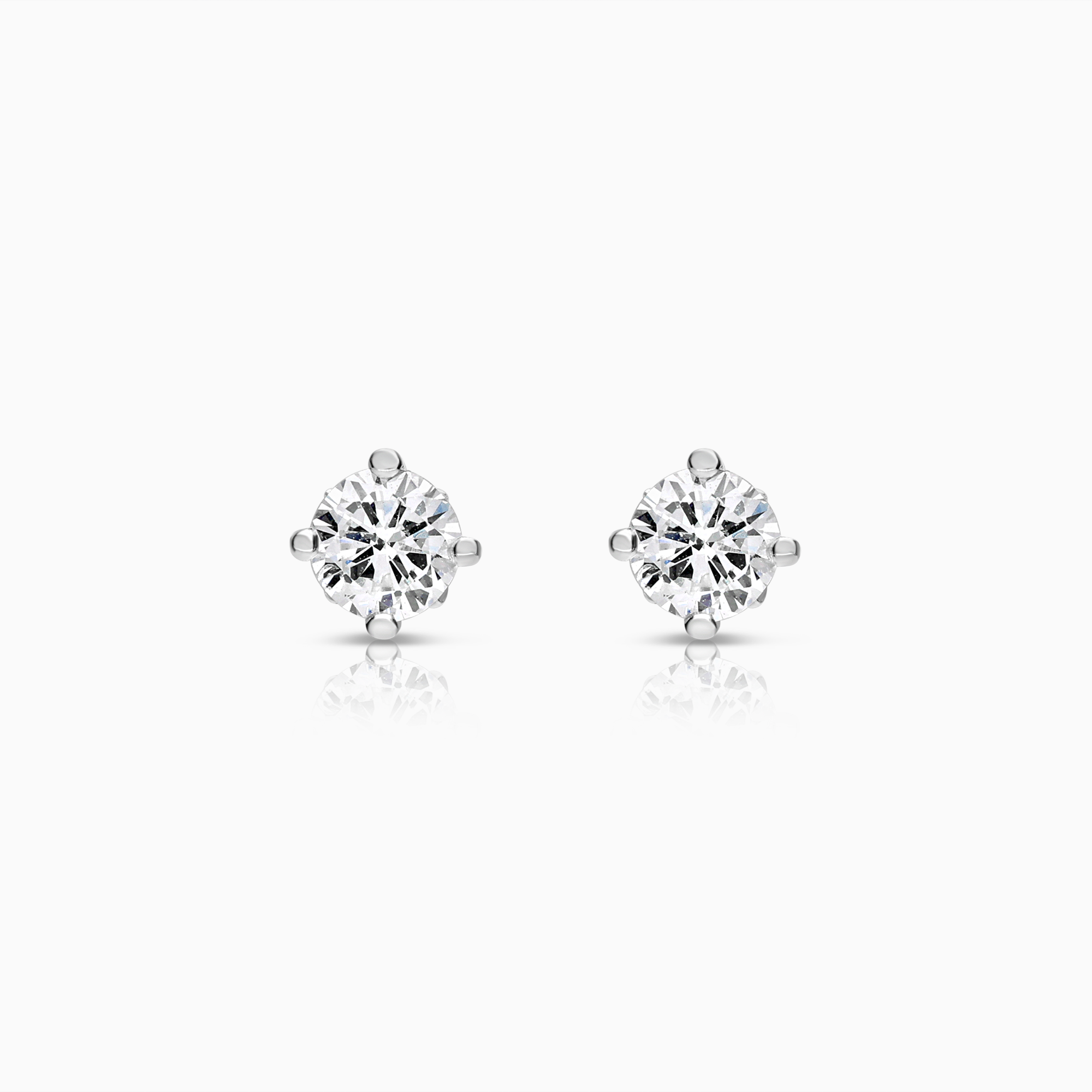 Solitaire earrings 0.36ct 18K white gold