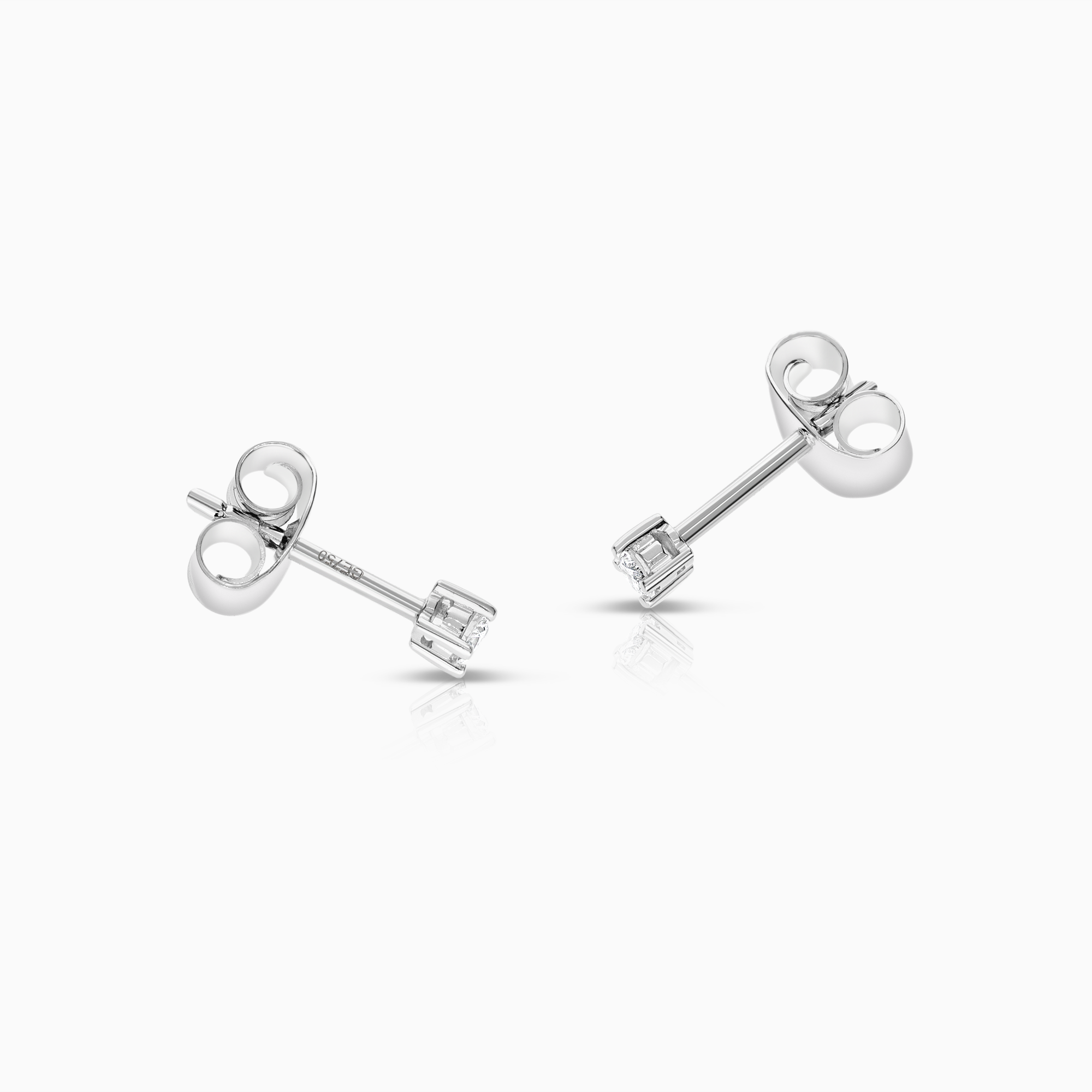 Solitaire earrings 0.08ct 18K white gold