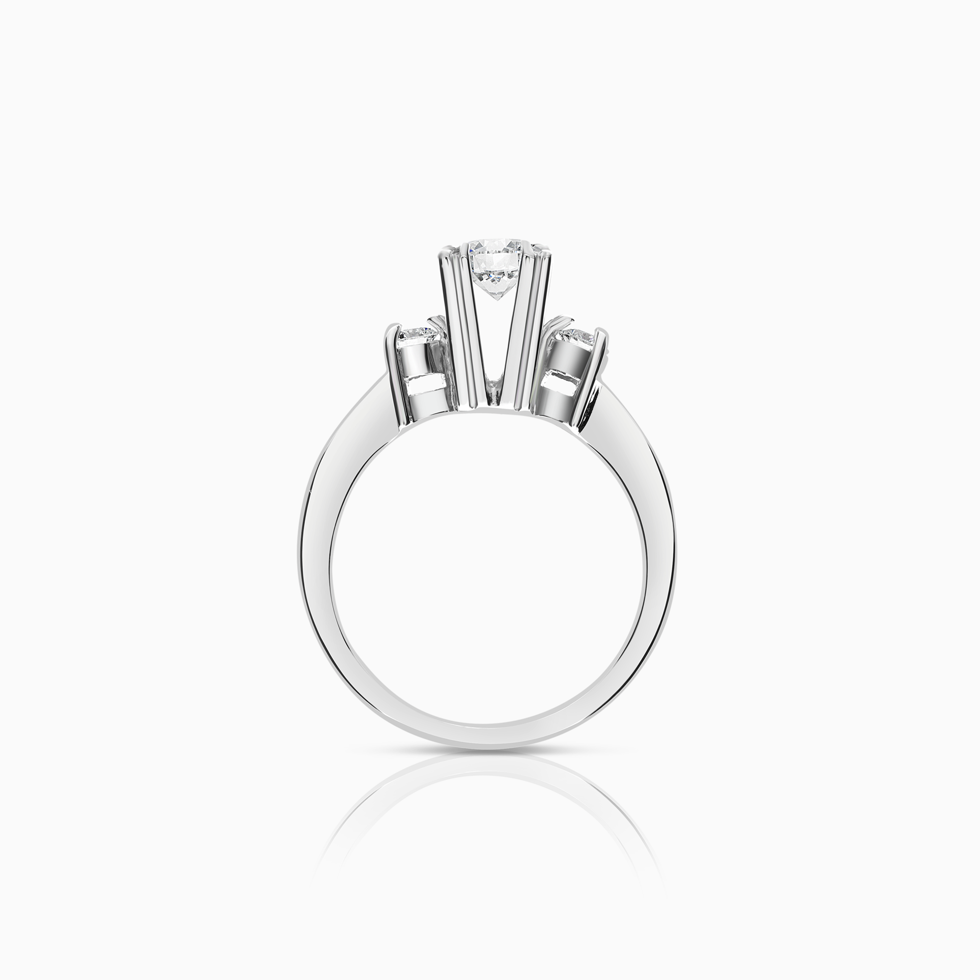 Trestensring 0,66ct 18K vitguld