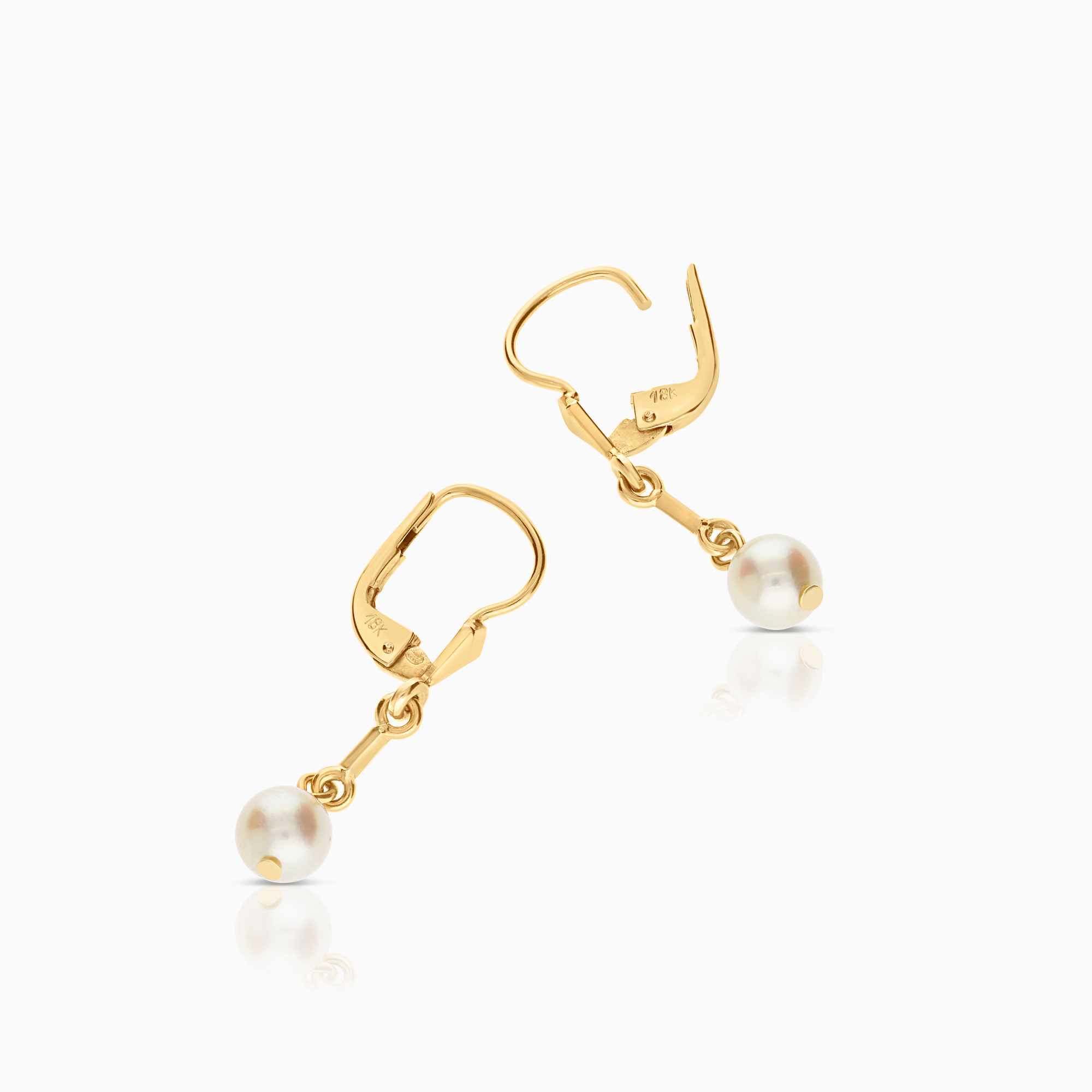 Pearl earrings 1.89g 18K gold