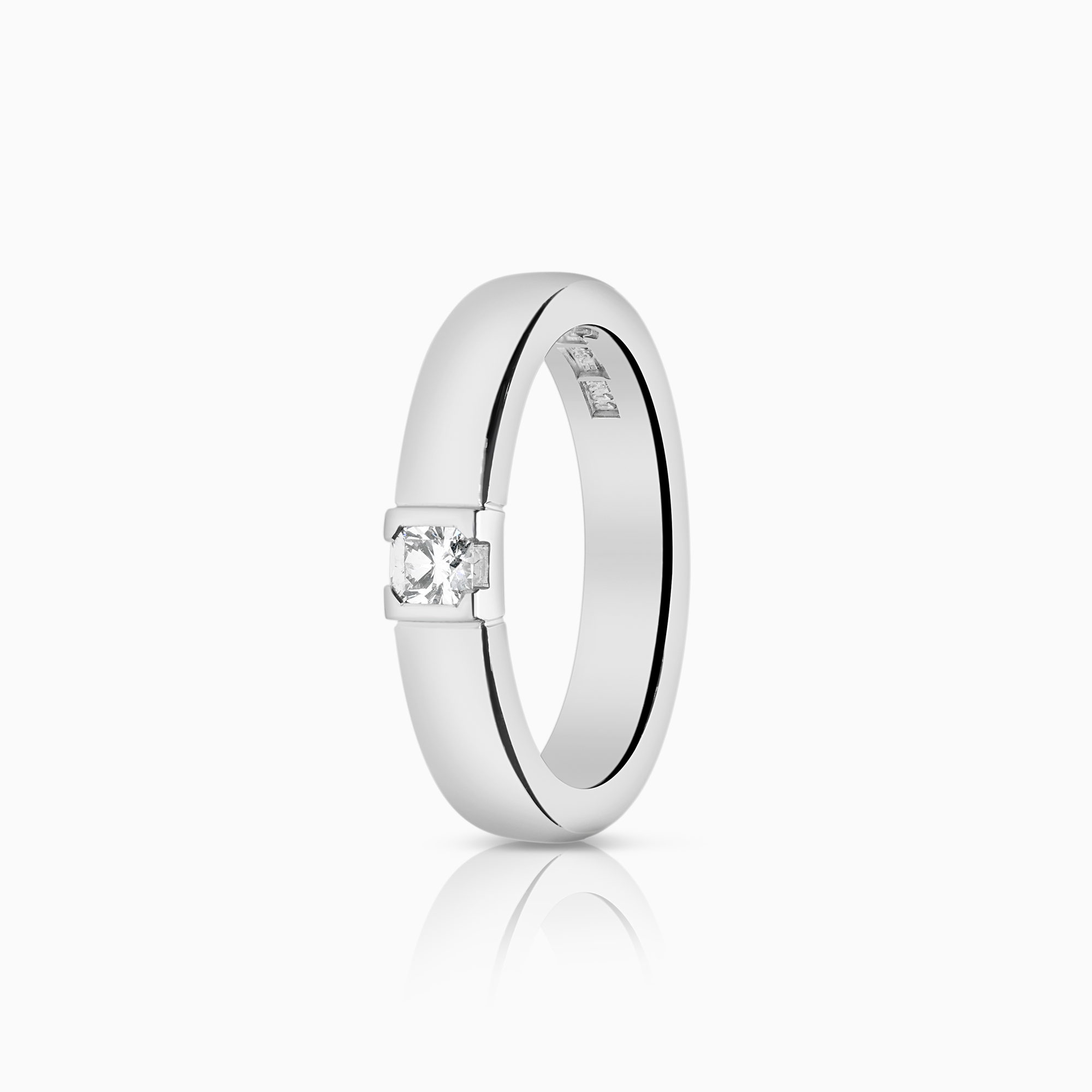 Solitaire ring 0,15ct 18K hvitt gull
