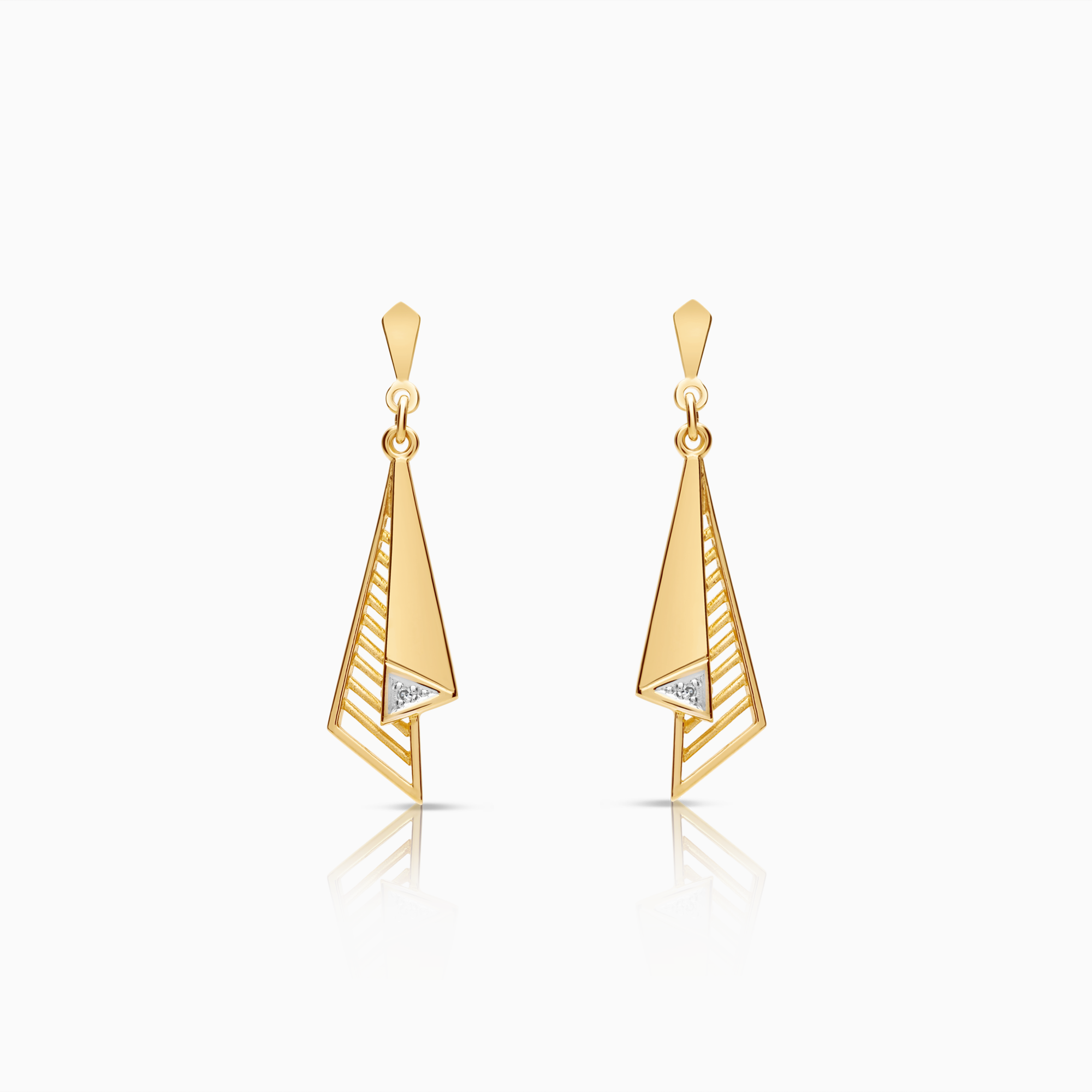 Gold earrings 0.01ct 3.91g 18K gold