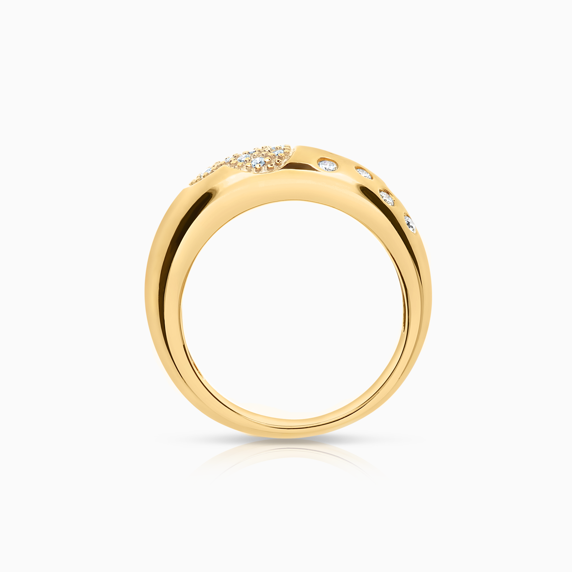 Diamantring 9,59g 18K gulguld