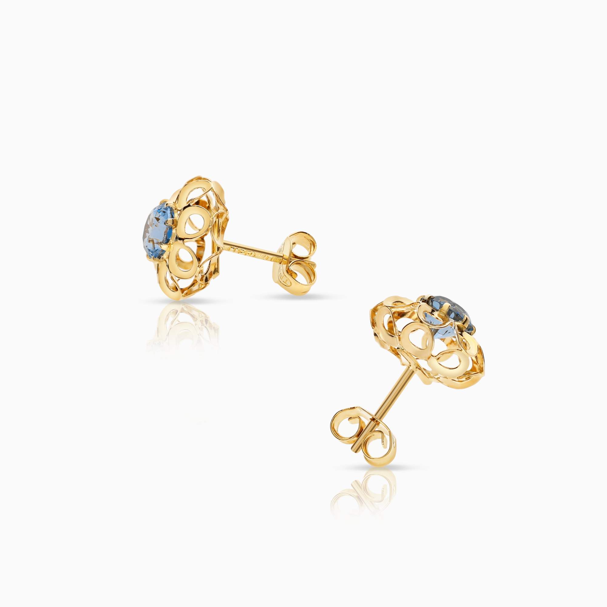 Gold earrings 1.50g 18K gold with blue synthetic spinel