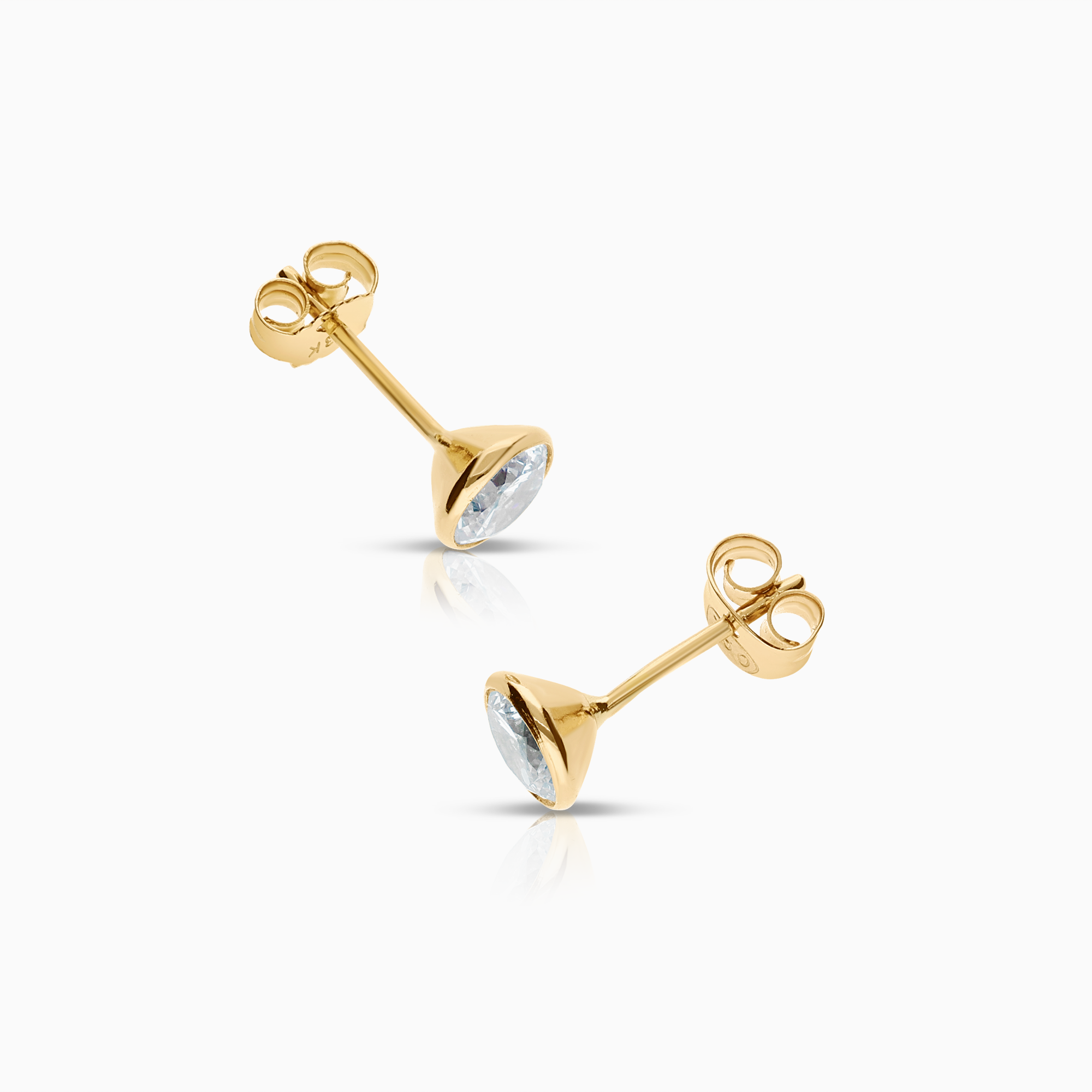 Guldörhängen med cubic 0,89g 18K guld