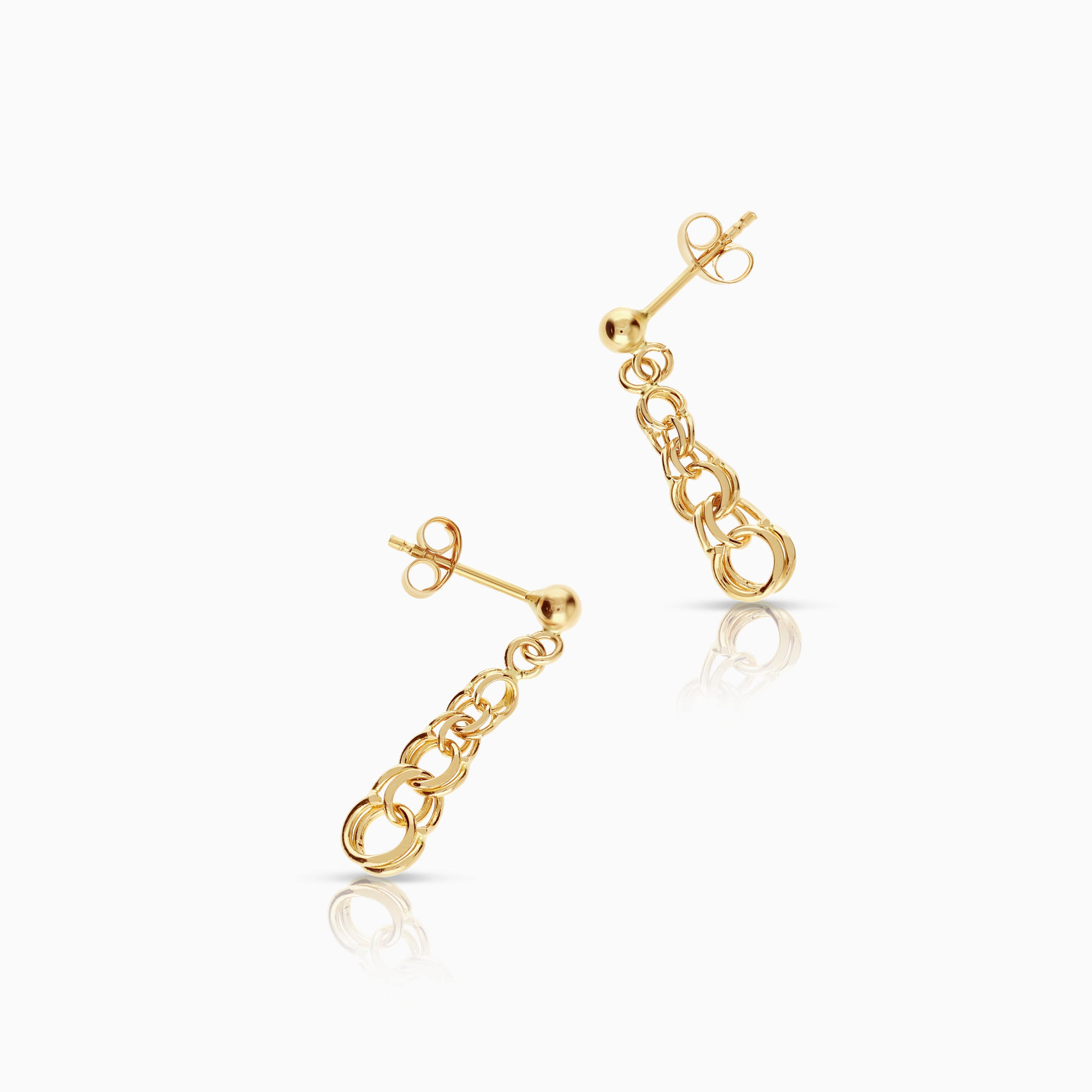 Bismarck earrings 1.46g 18K gold