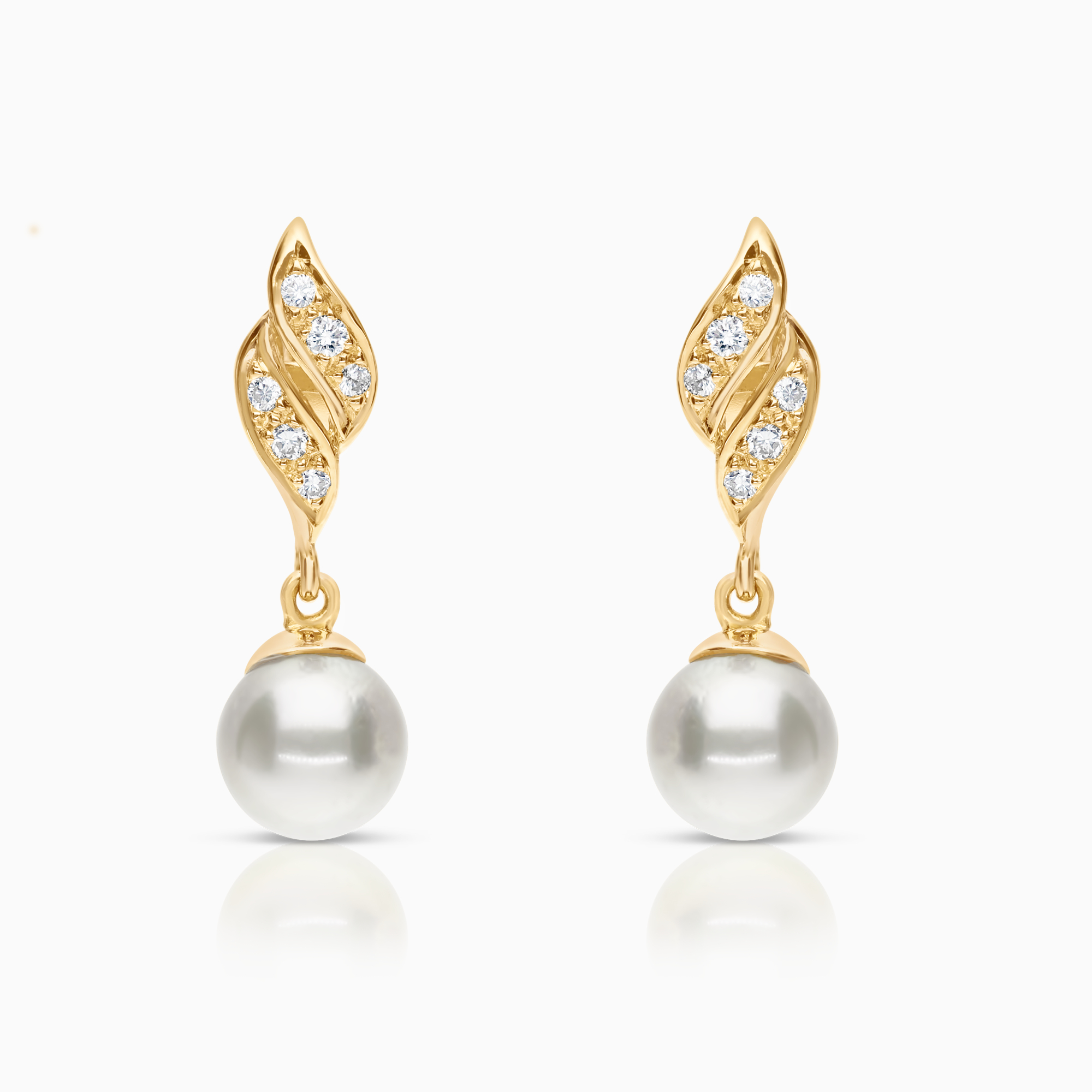 Diamantörhängen med pärlor 0,16ct 18K guld