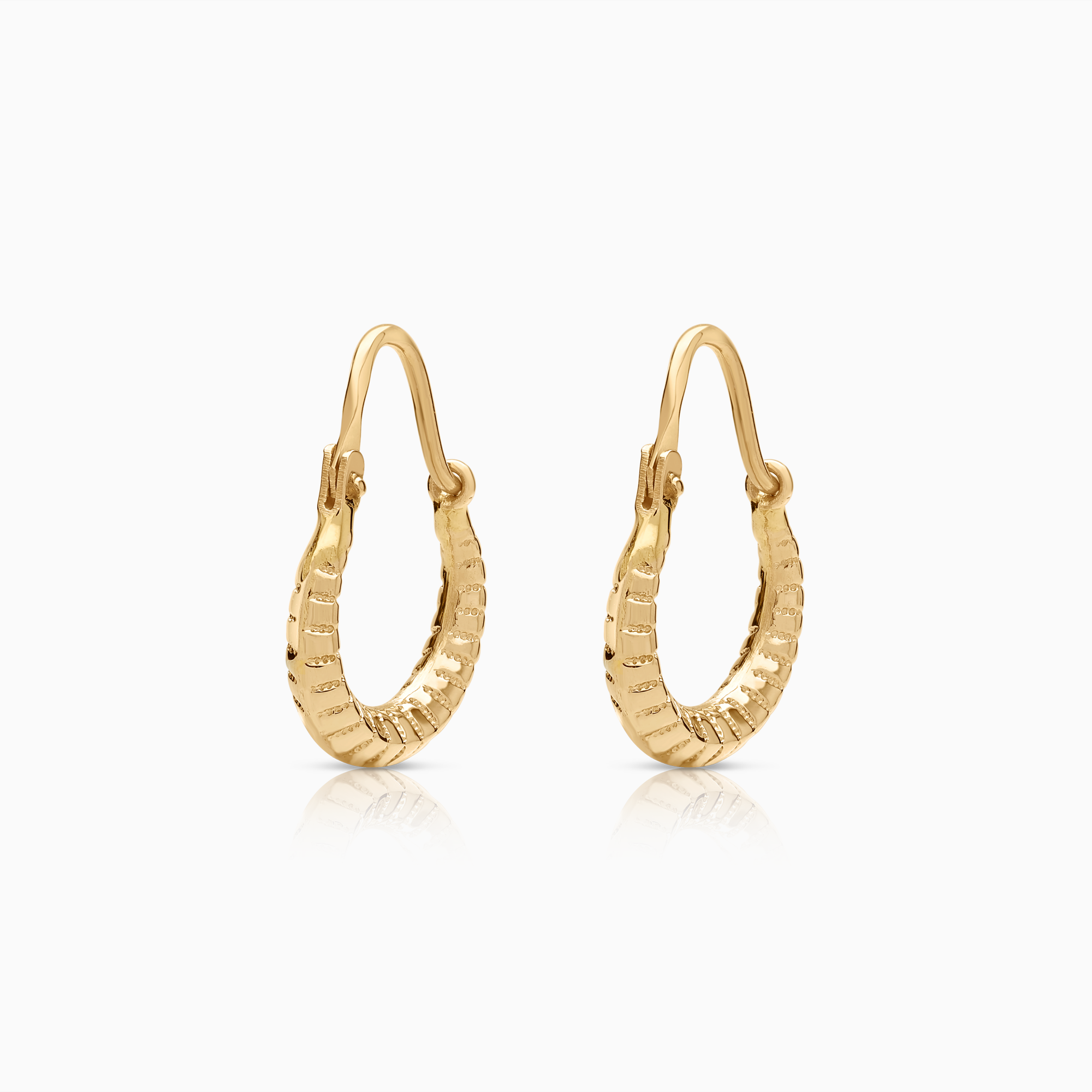 Hoop earrings 1.31g 18K gold