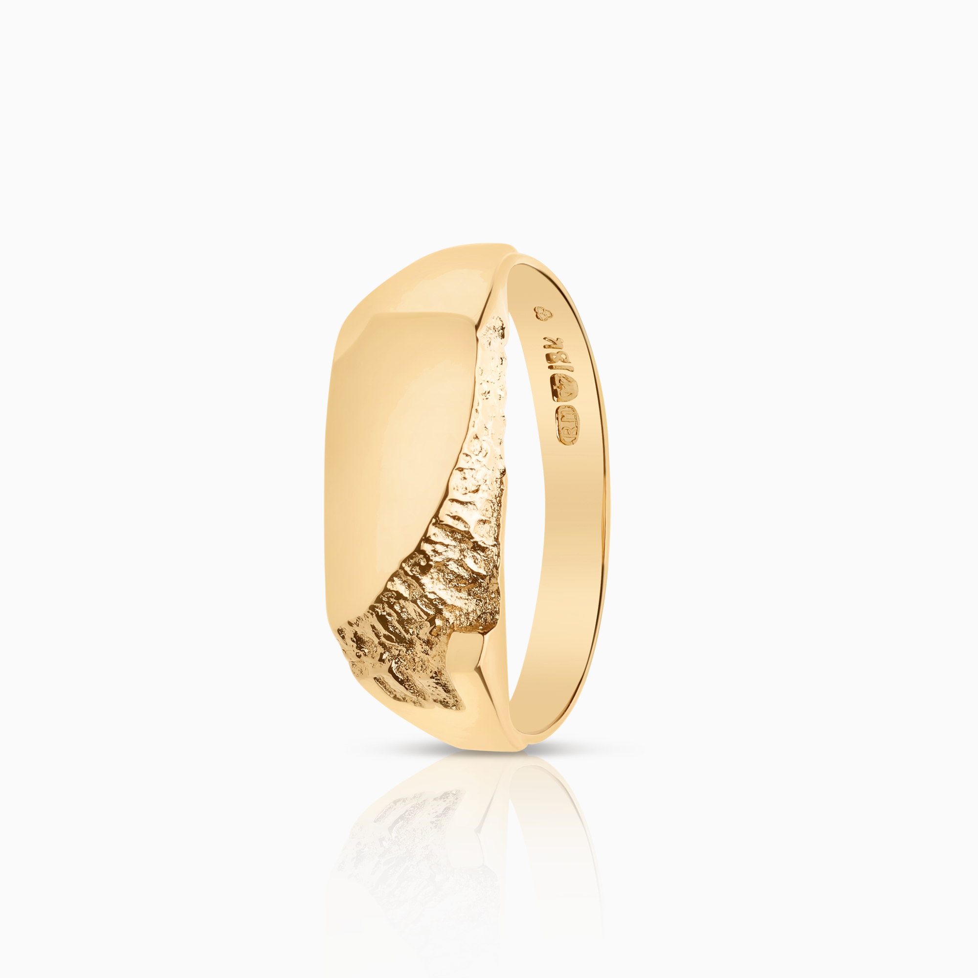Signet ring 3.13g 18K gold