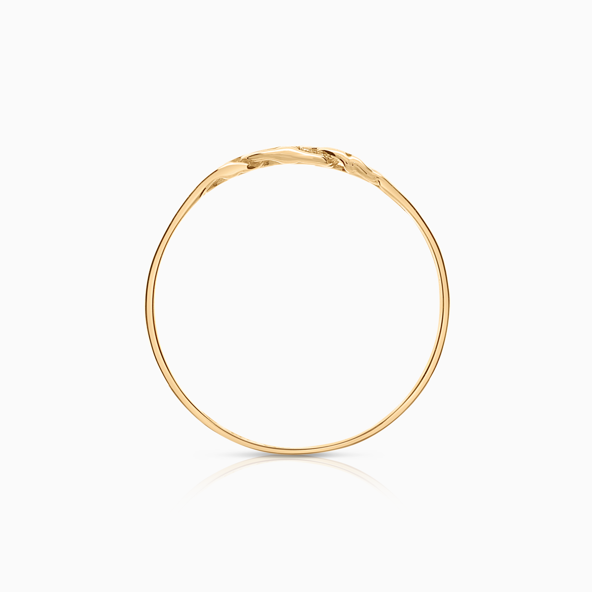 Bismarck ring 1.02g 18K gold
