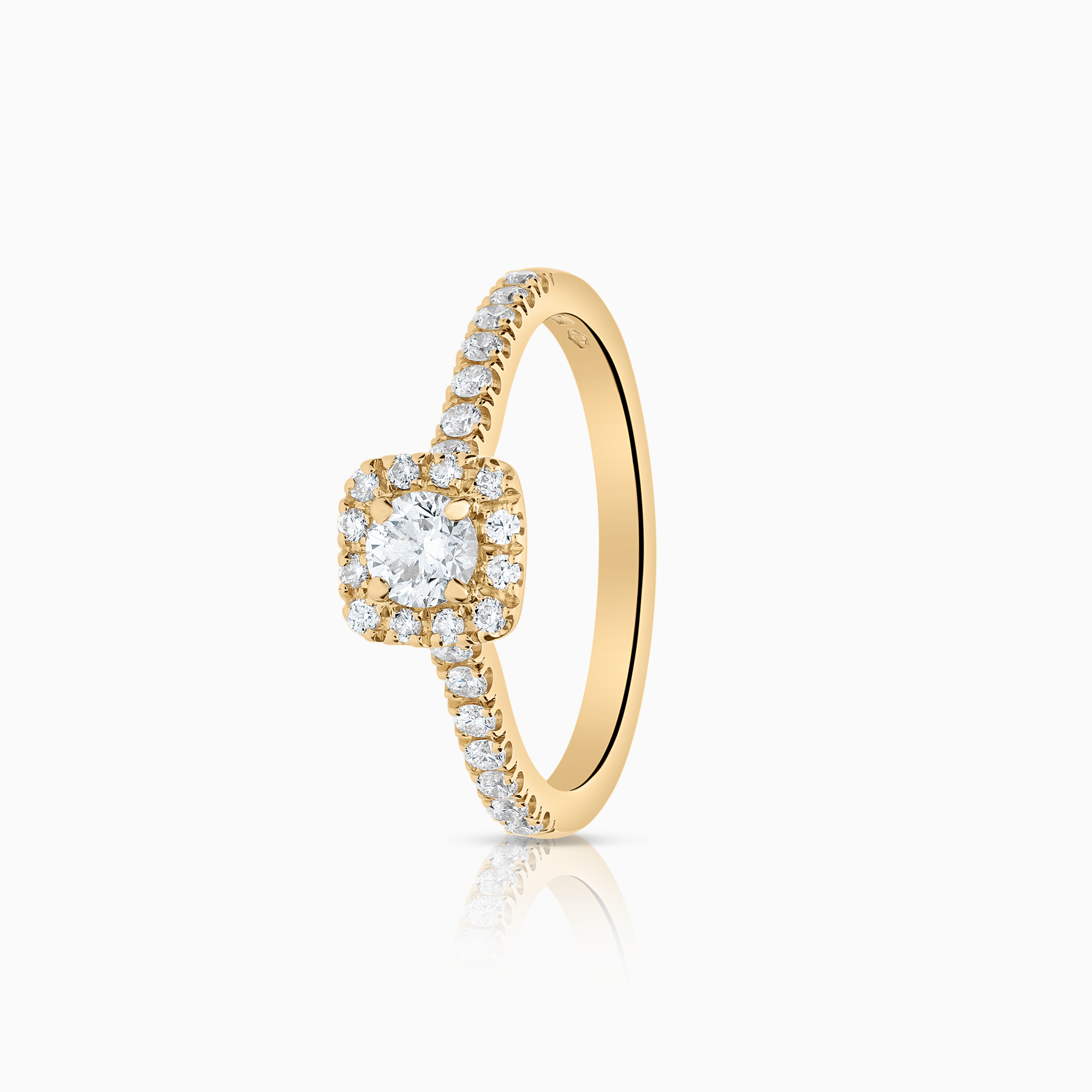 Halo ring 0.64ct 18K gold