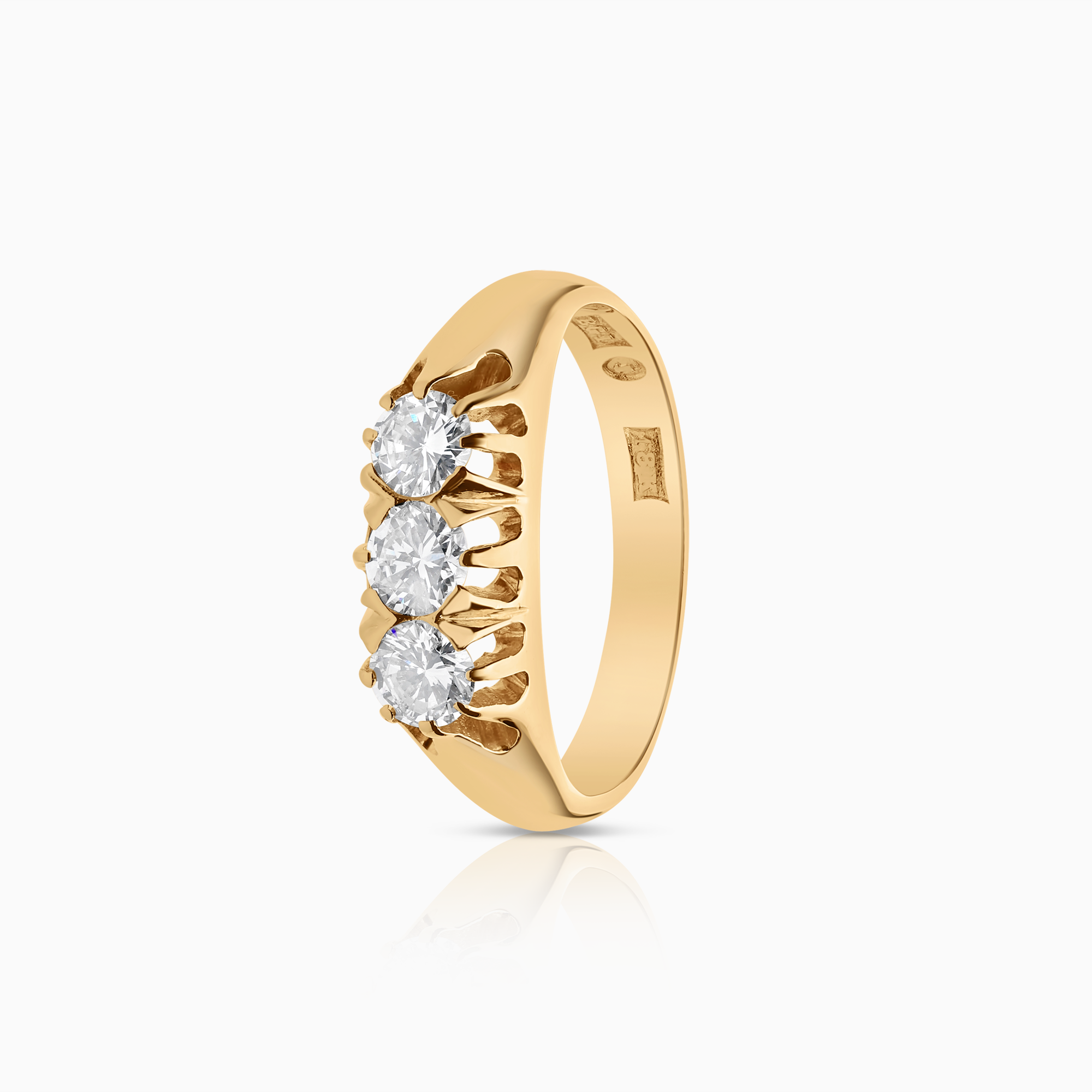 Three-stone ring 0.63ct 18K gold