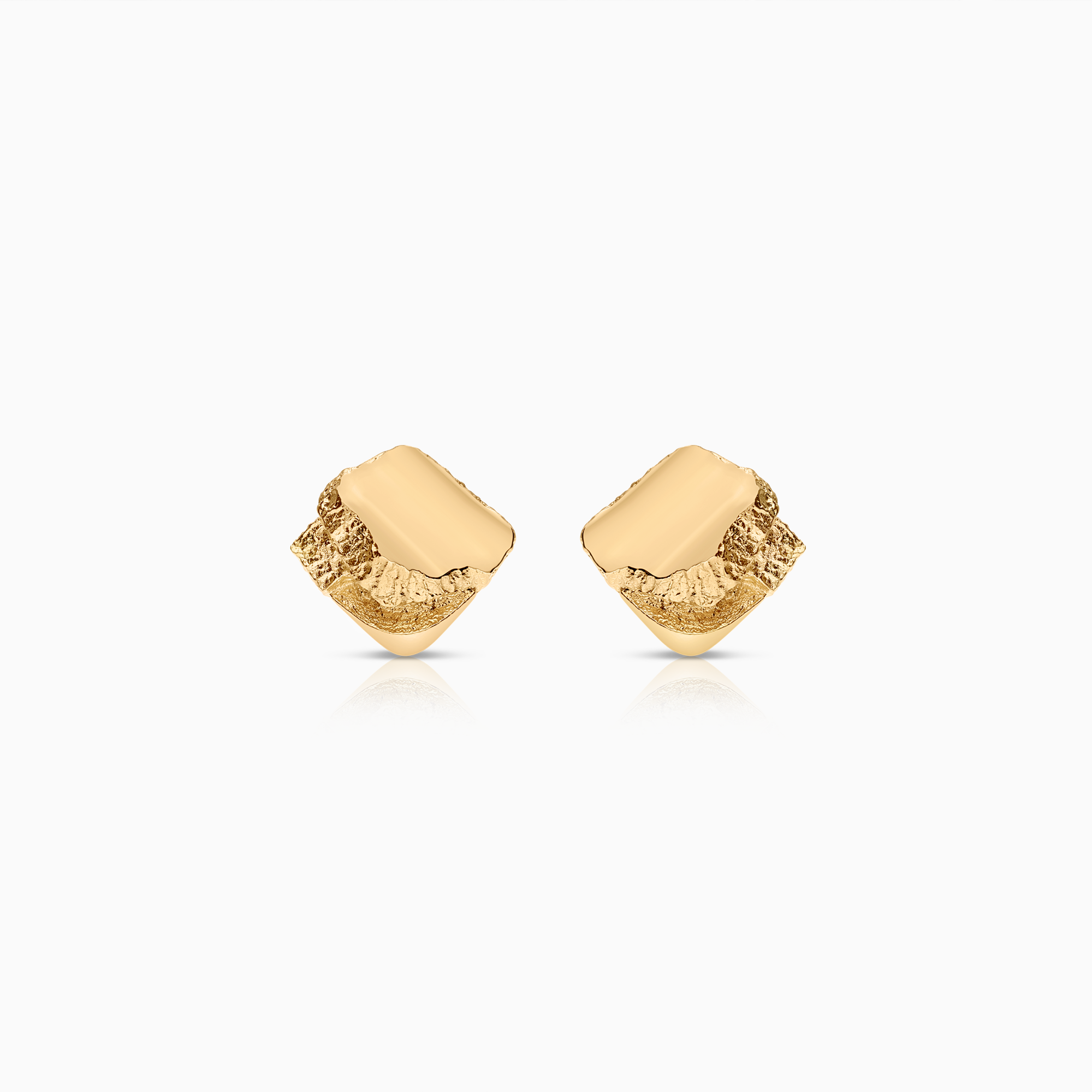 Gold earrings 3.18g 18K gold