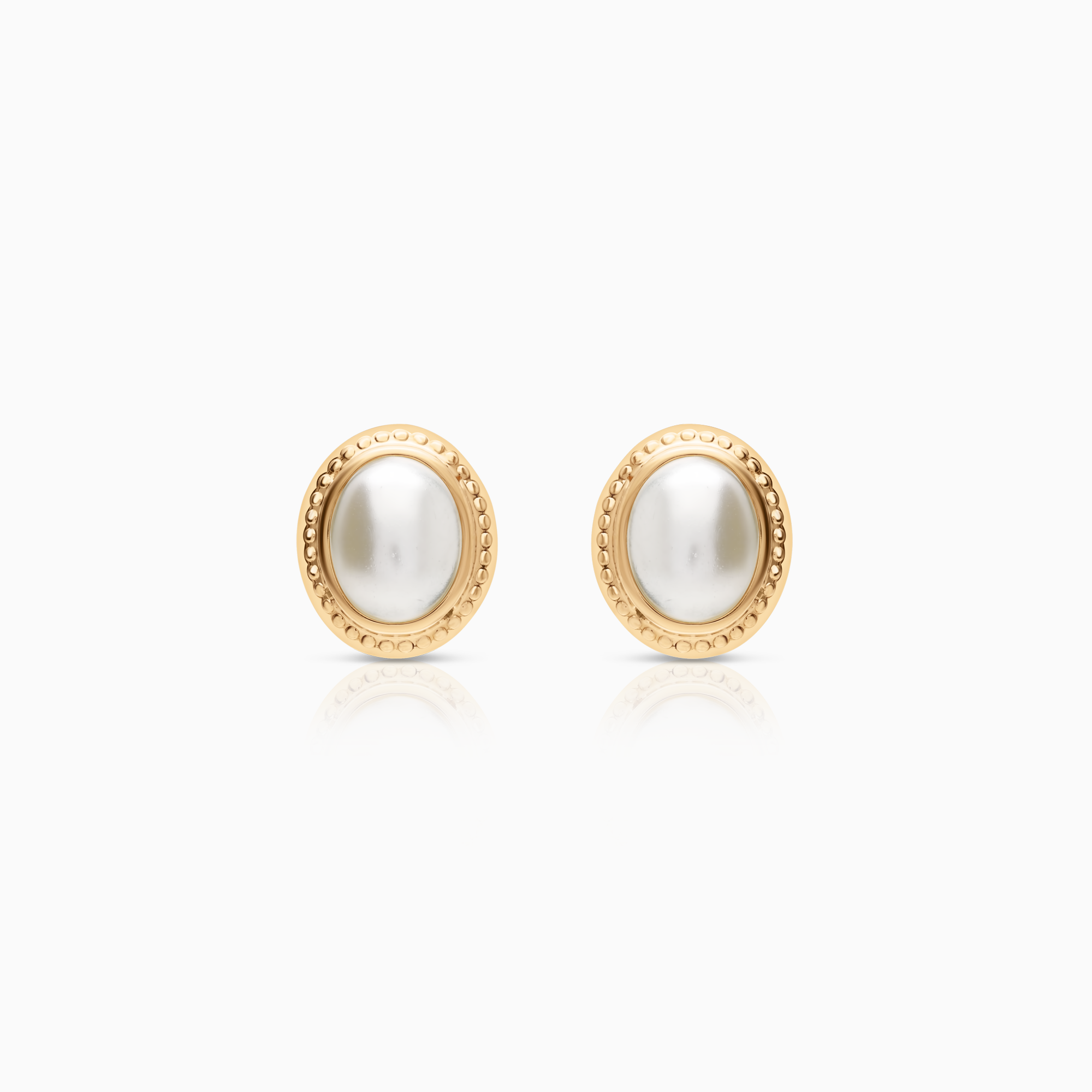Pearl earrings 1.57g 18K gold