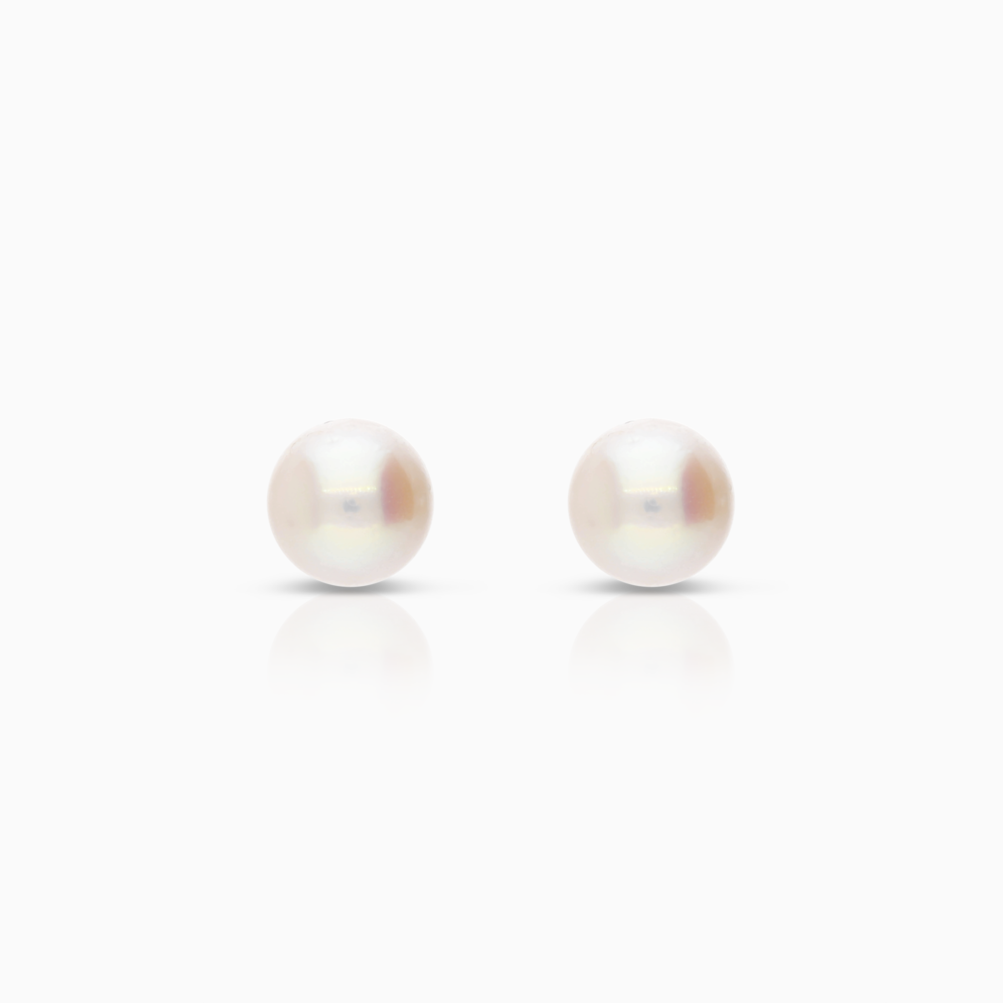 Earrings with cultured saltwater pearls, 1.88g, 18K gold