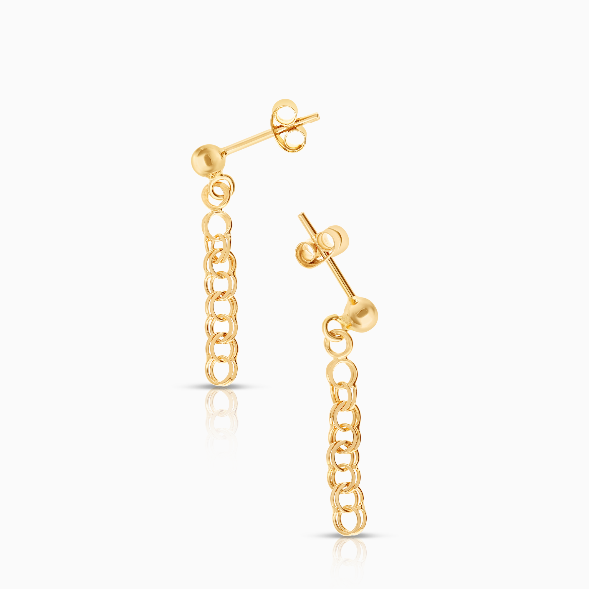 Bismarck earrings 0.97g 18K gold
