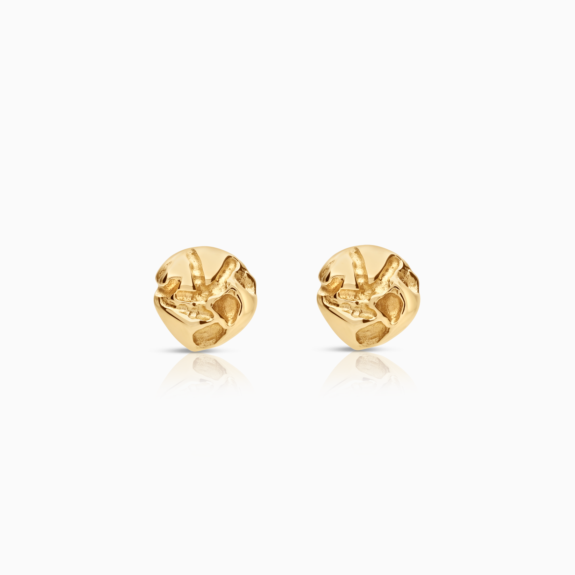 Gold earrings 1.35g 18K gold