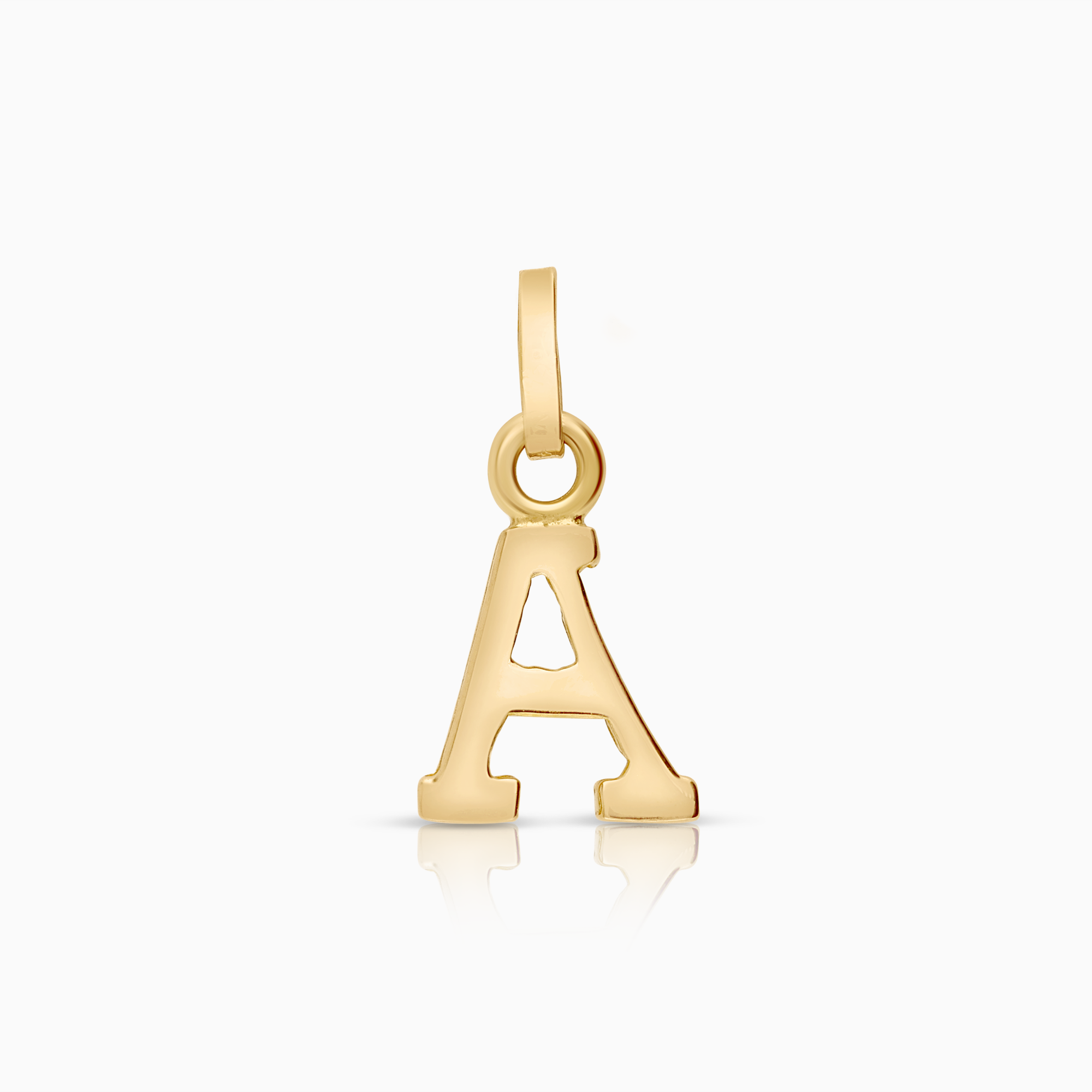 Pendant letter 0.75g 18K gold