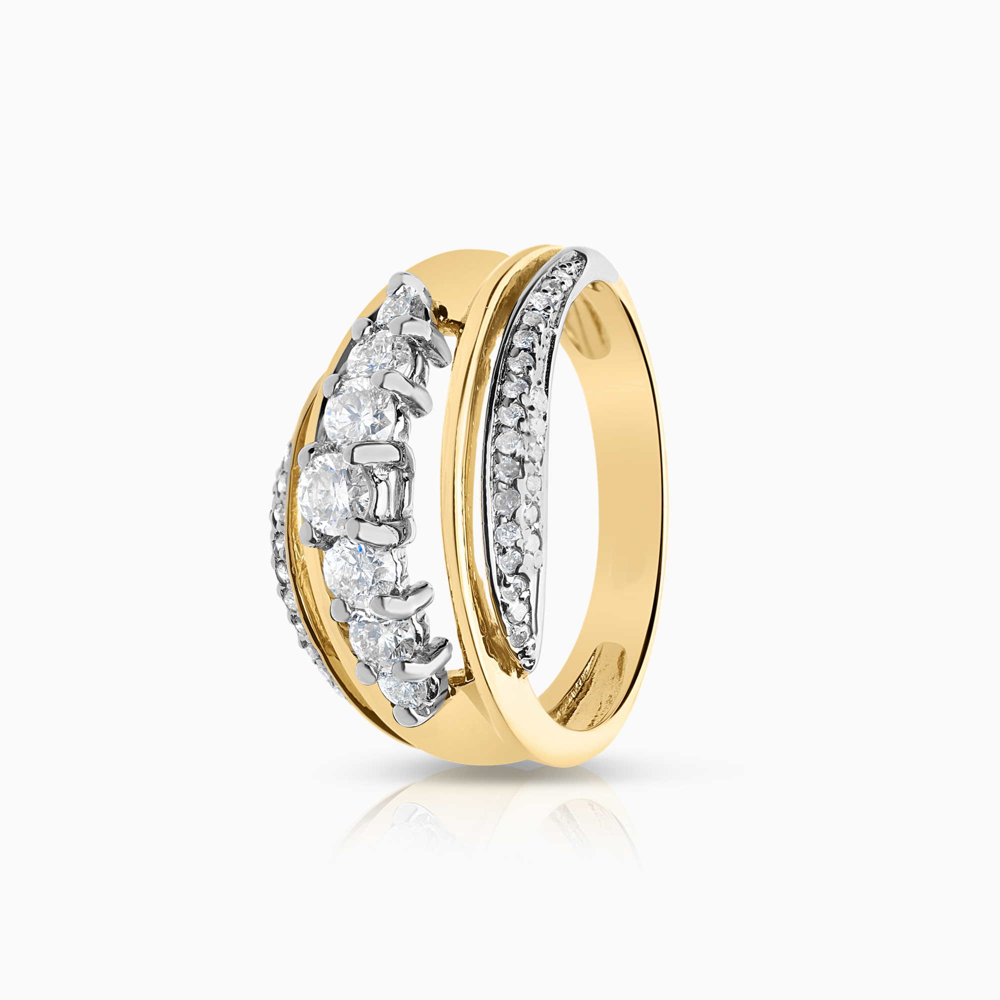 Diamond ring 0.76ct 14K gold
