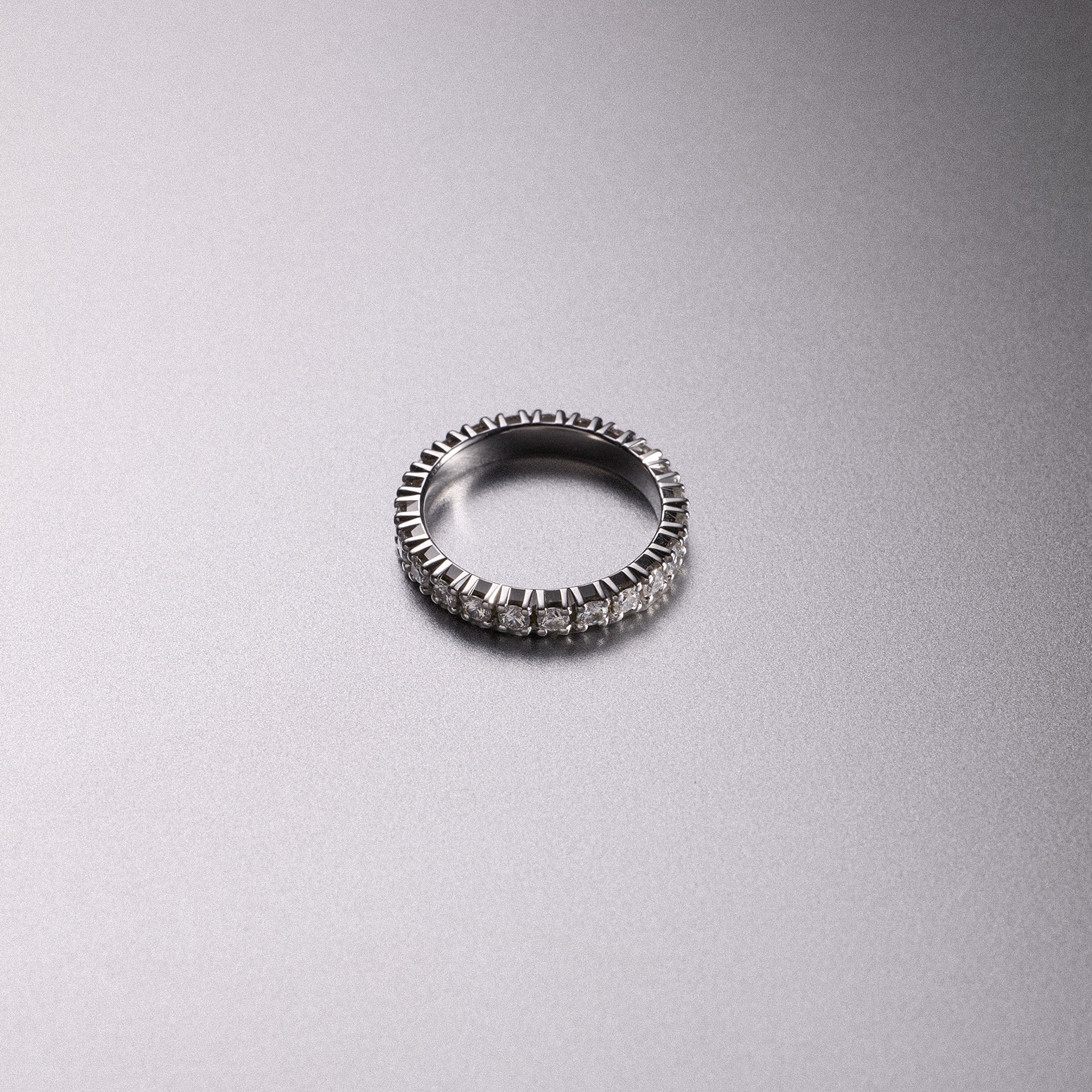 Eternity Ring 0.69ct 18K white gold