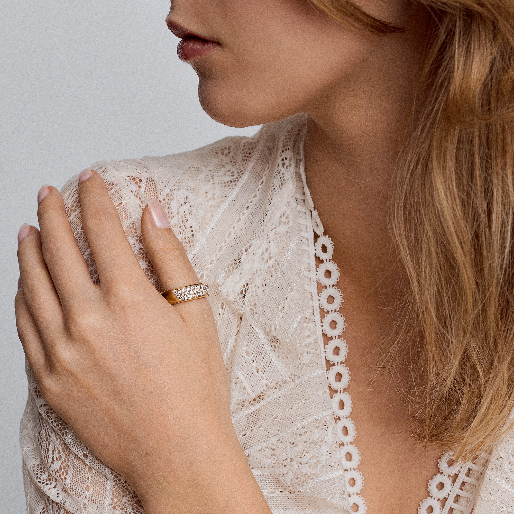 Diamantring pavé 0,76ct 18K guld