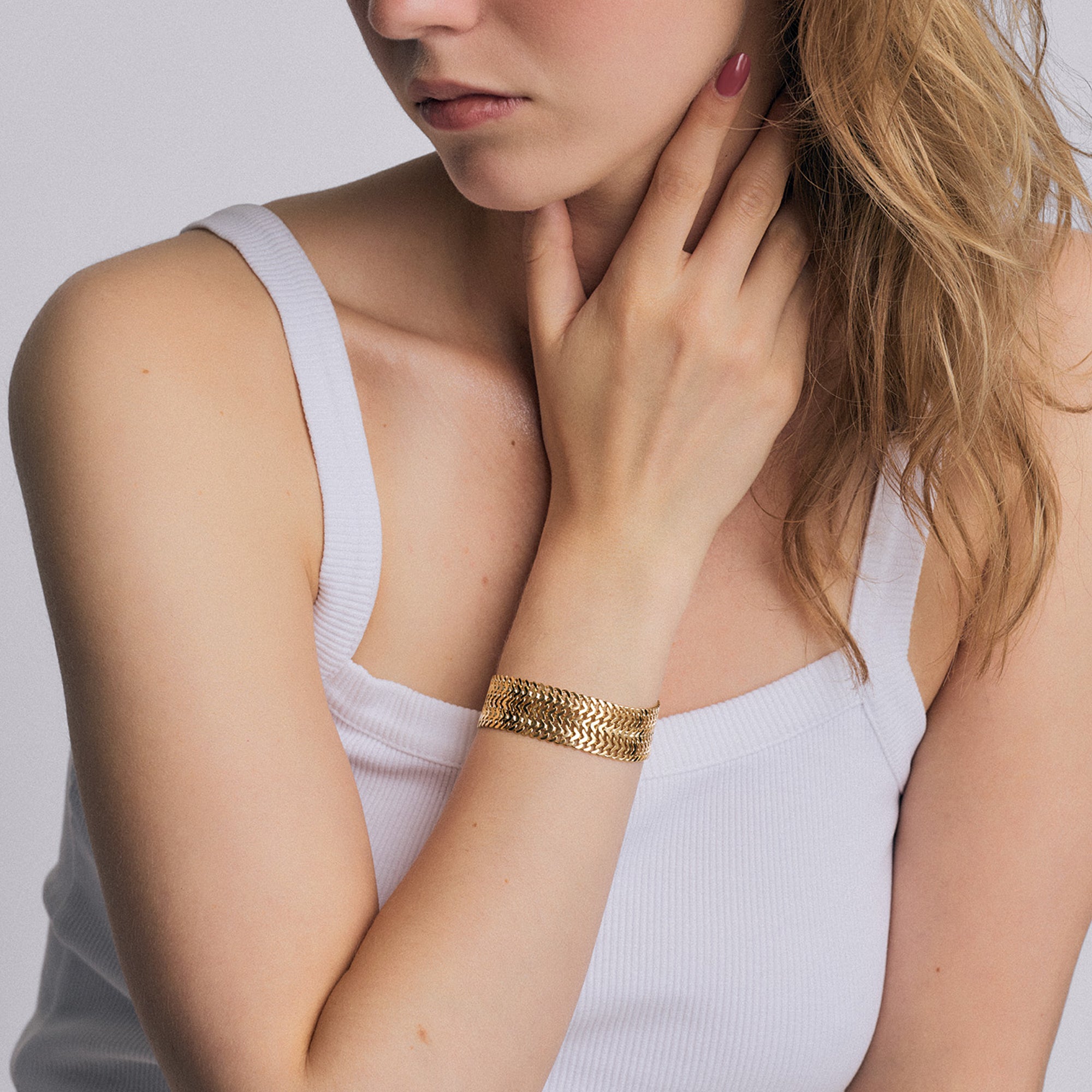 Herringbone bracelet 39.83g 18K gold