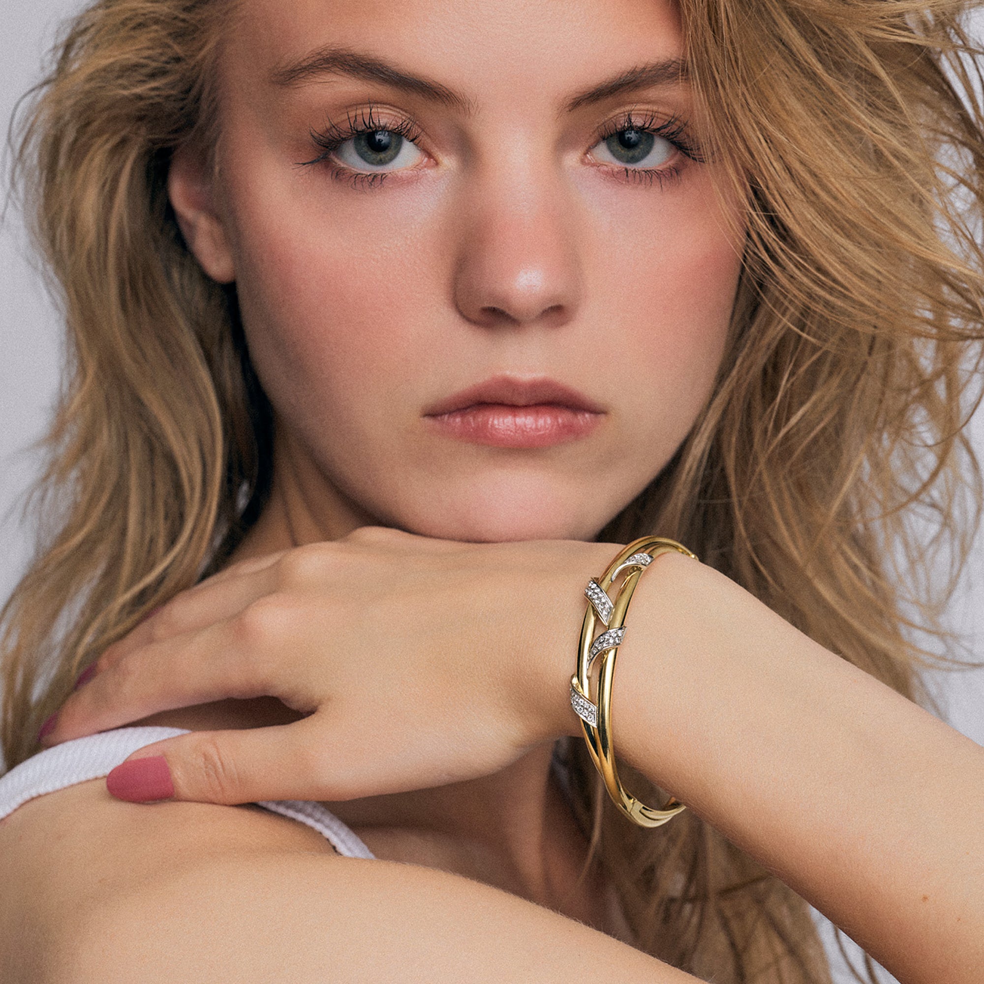 Engelbert bangle Serpentin diamonds 0.60ct 18K gold