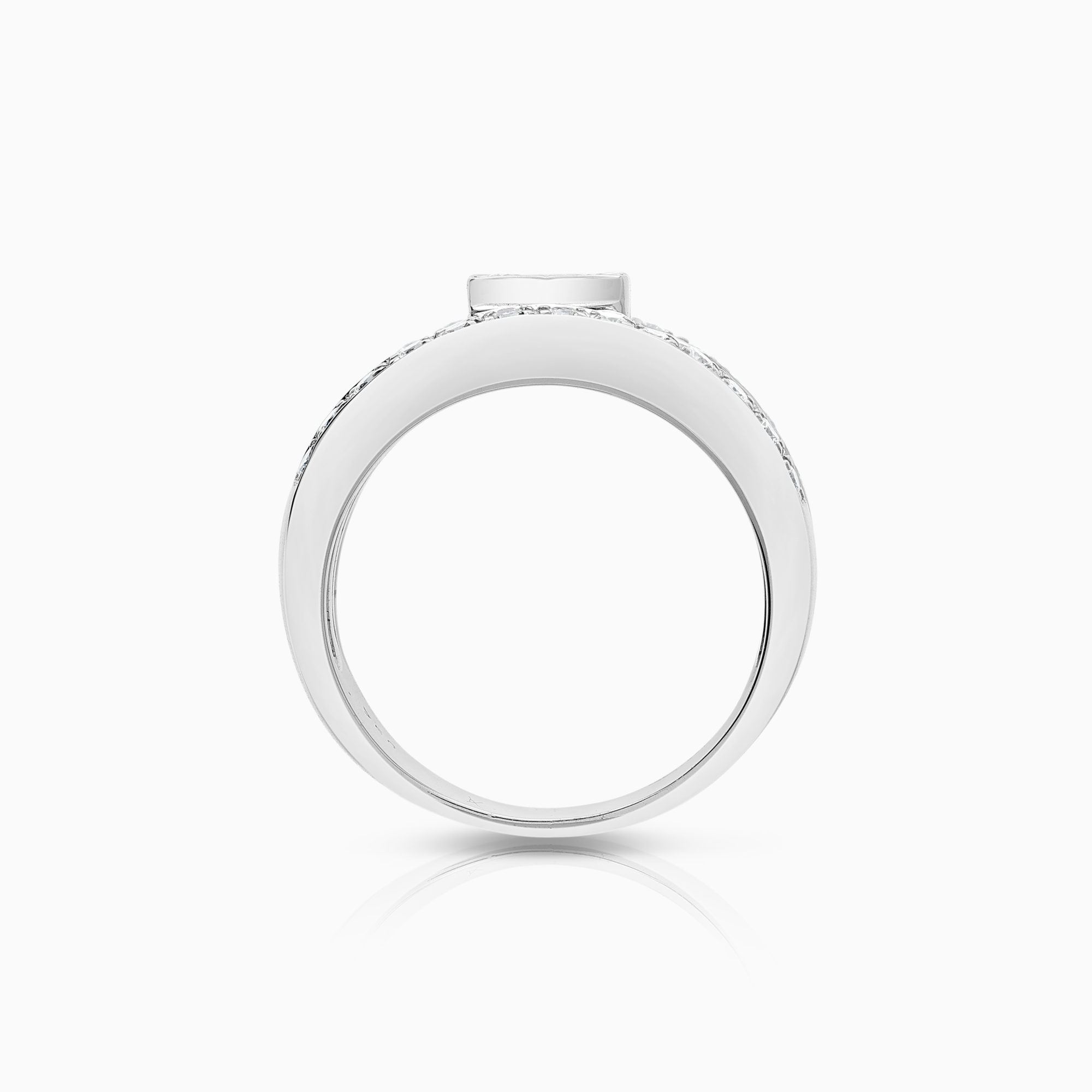 Diamond ring 0.75ct 18K white gold
