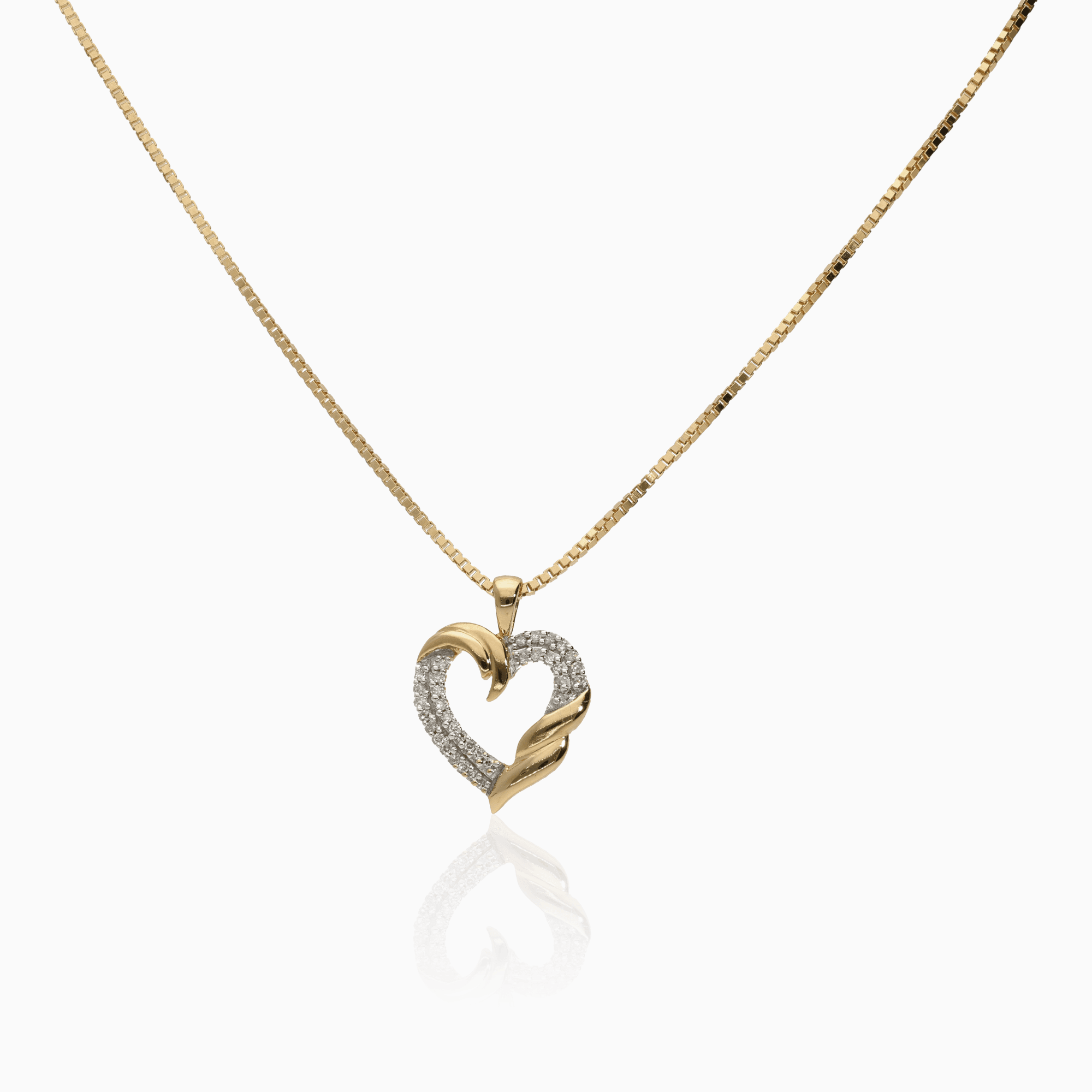 Box chain with diamond heart pendant 0.15ct 18K gold