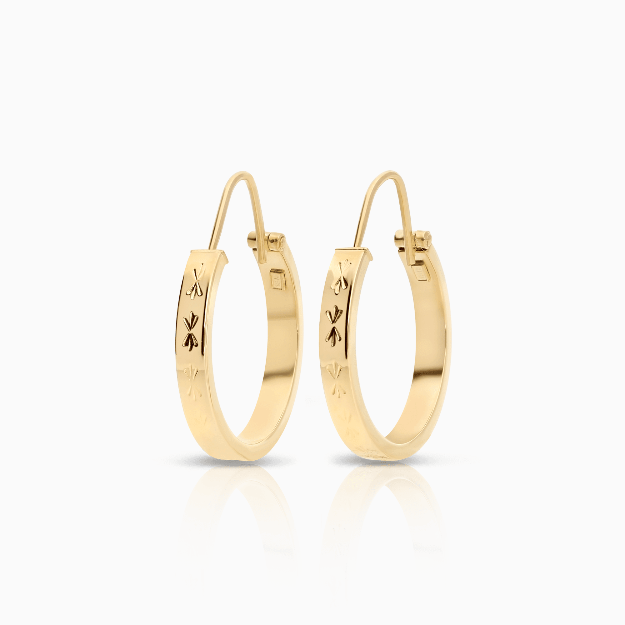 Gold hoop earrings 1.82g 18K gold