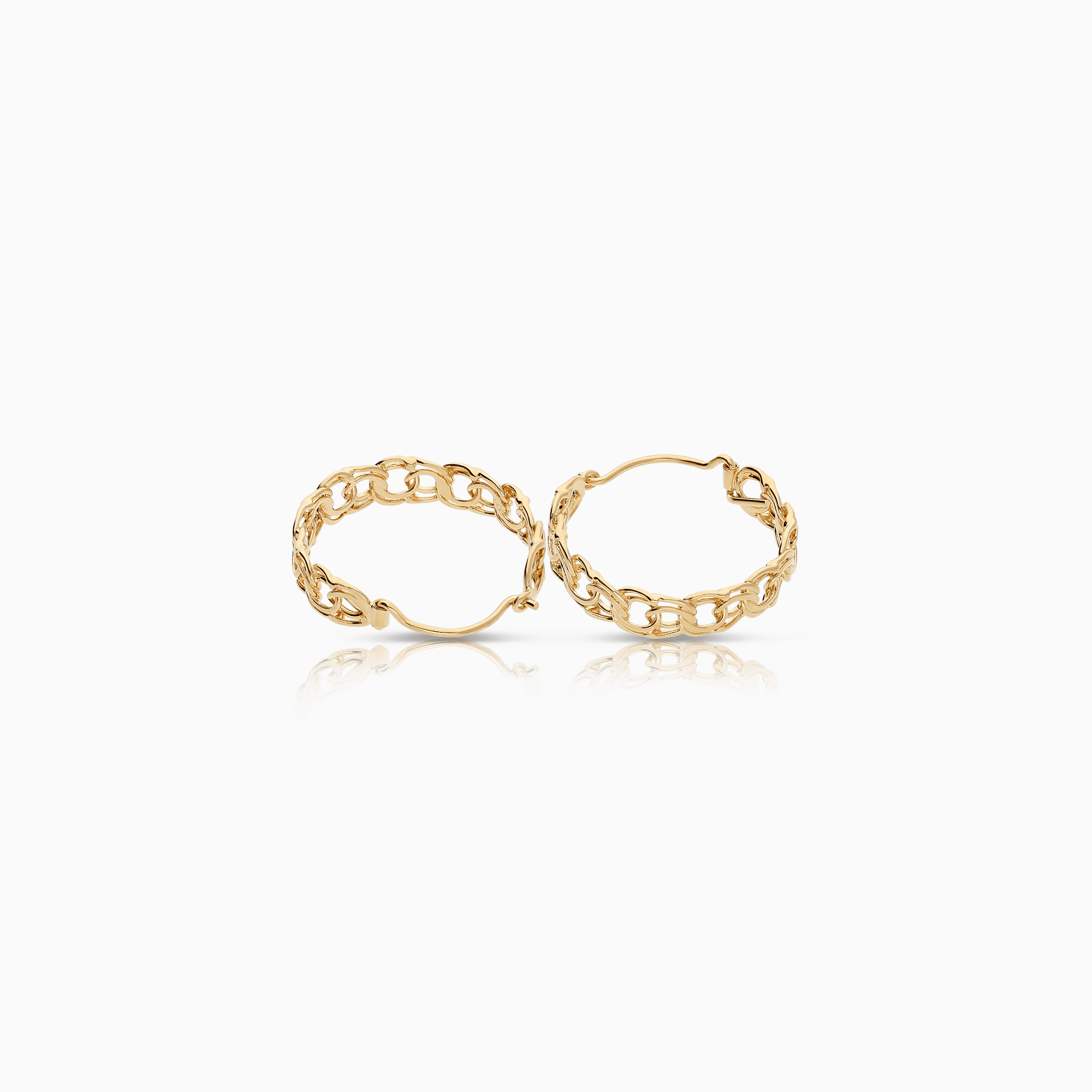 Bismarck earrings 3.18g 18K gold