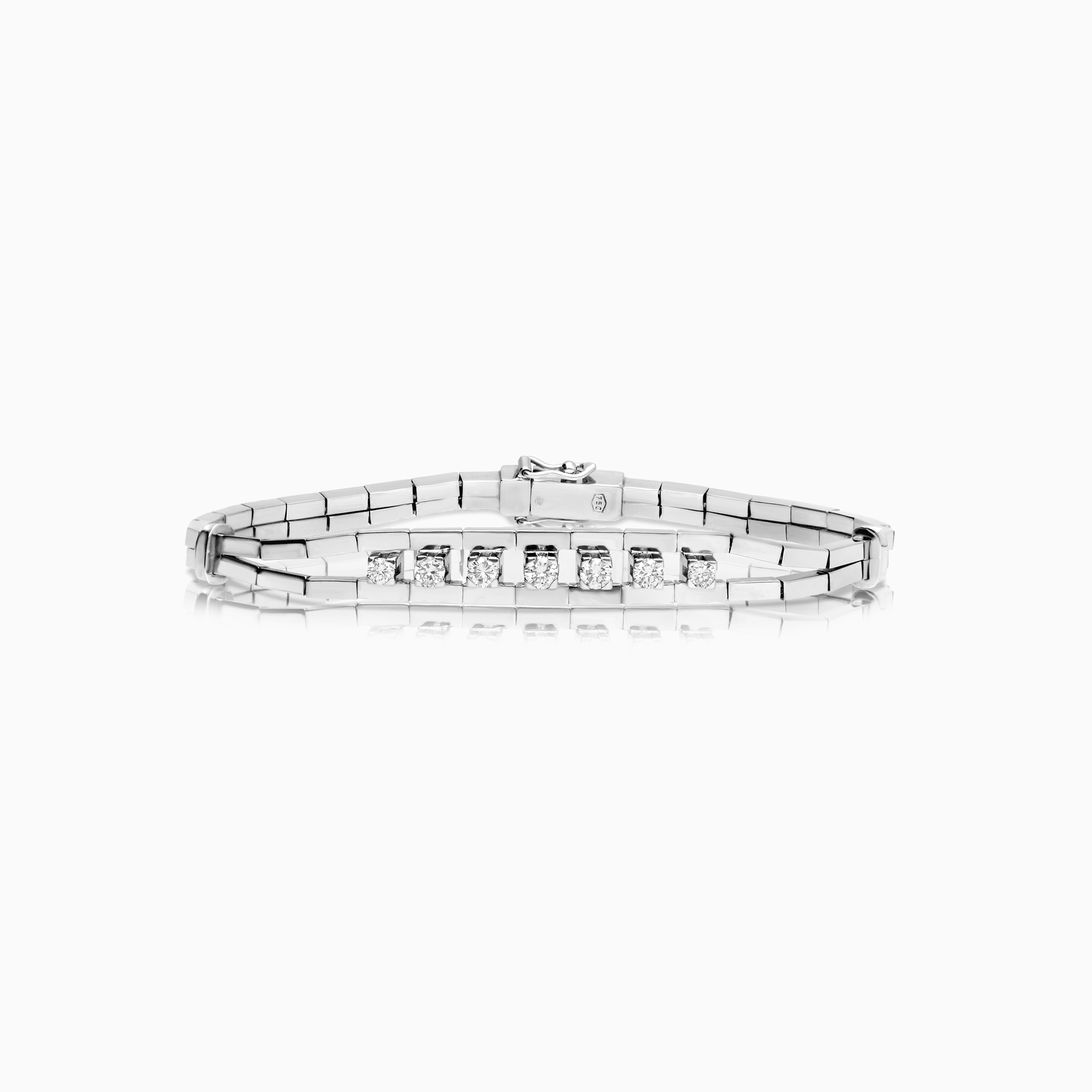 Diamantarmbånd 0,62 ct 18K hvitt gull