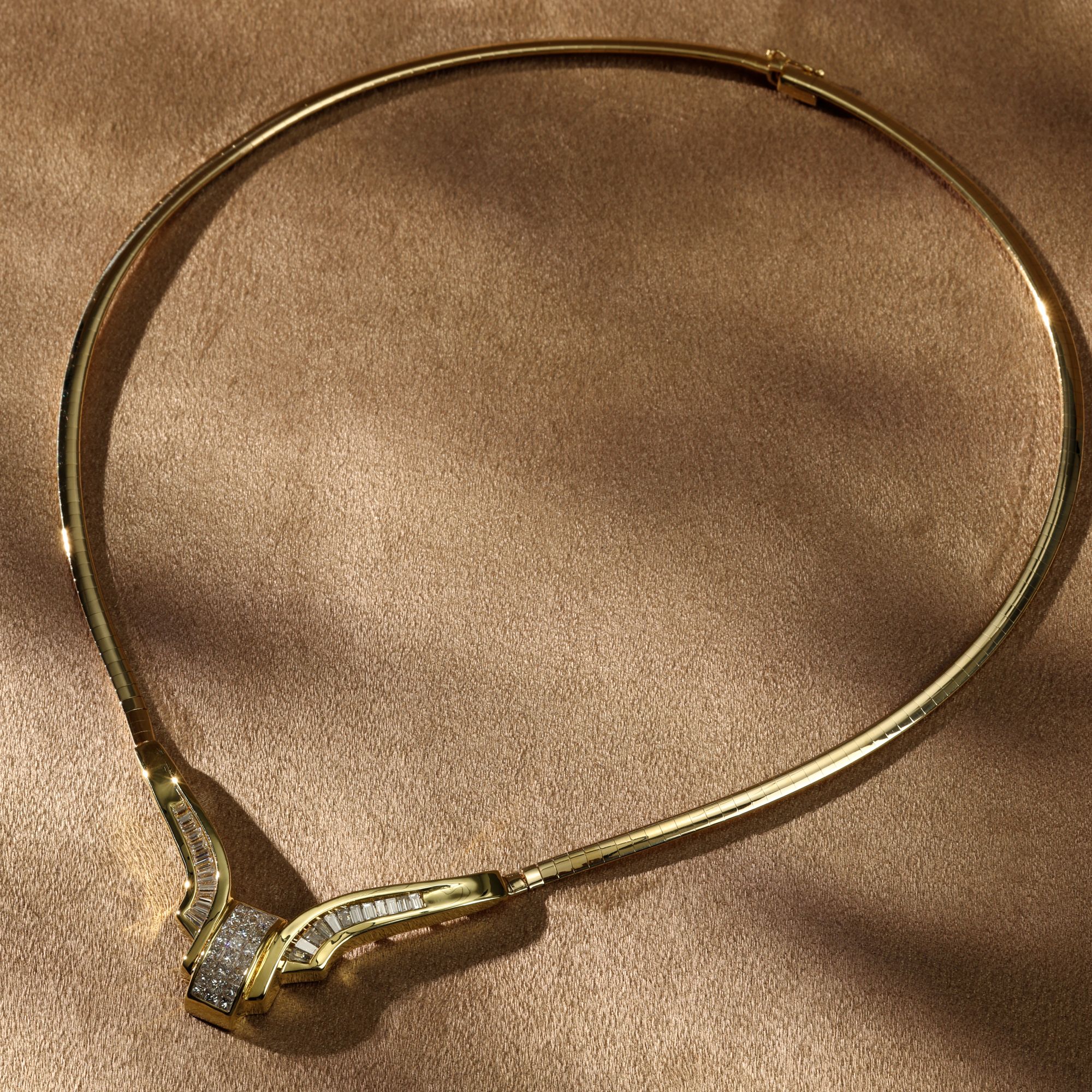 Diamantcollier 3,20ct 14K gull