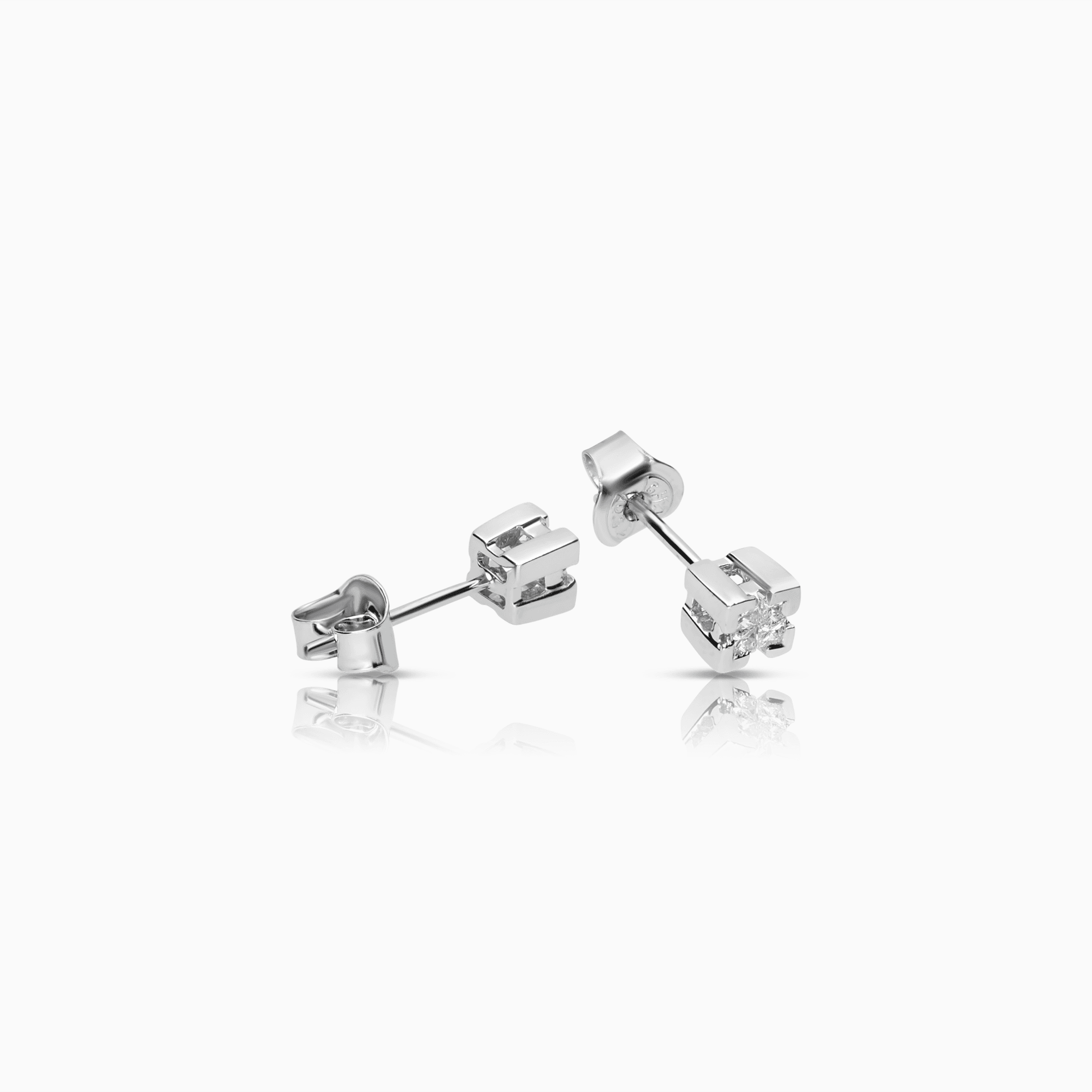 Diamantörhängen princess 0,16ct 18K vitguld
