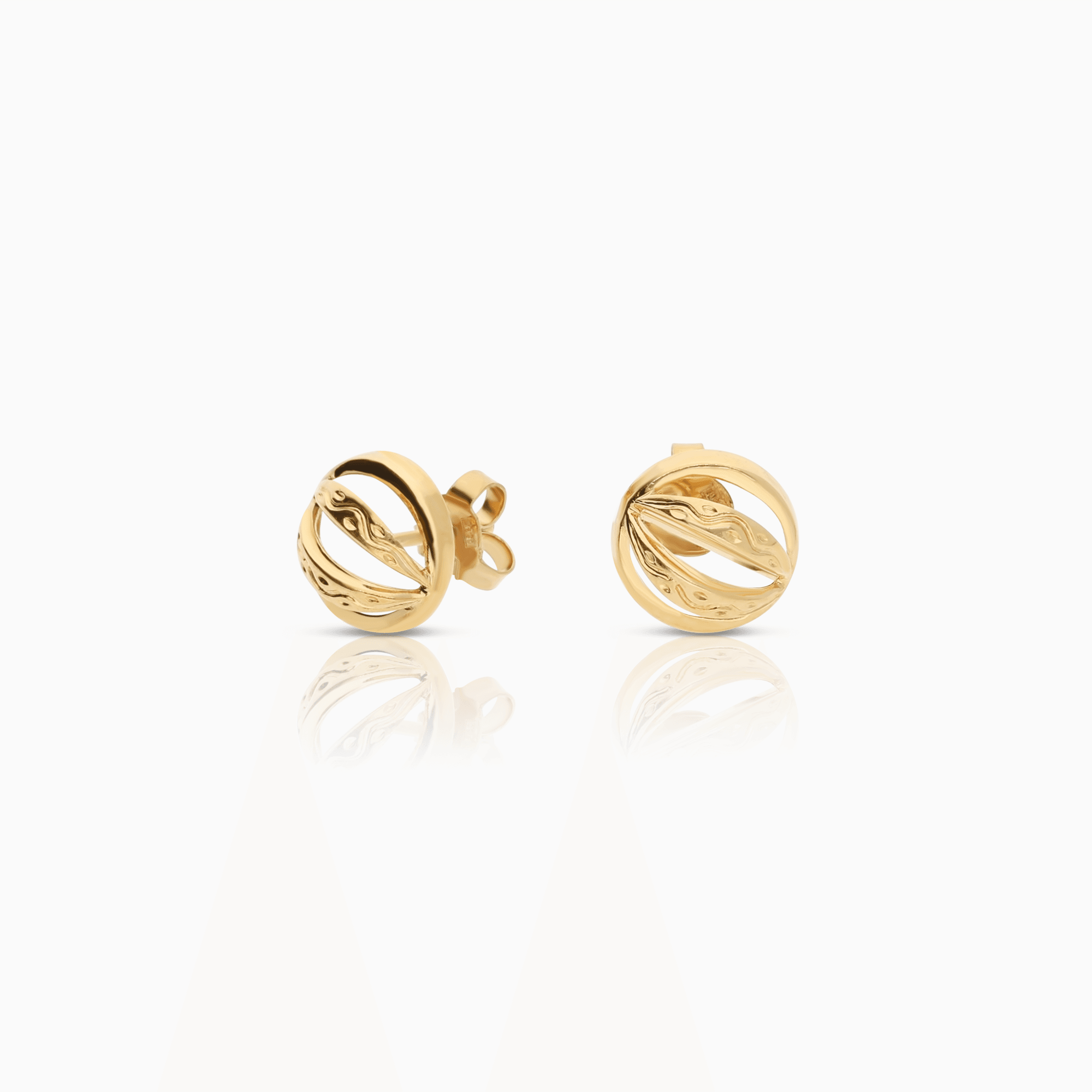 Gold earrings 1.40g 18K gold