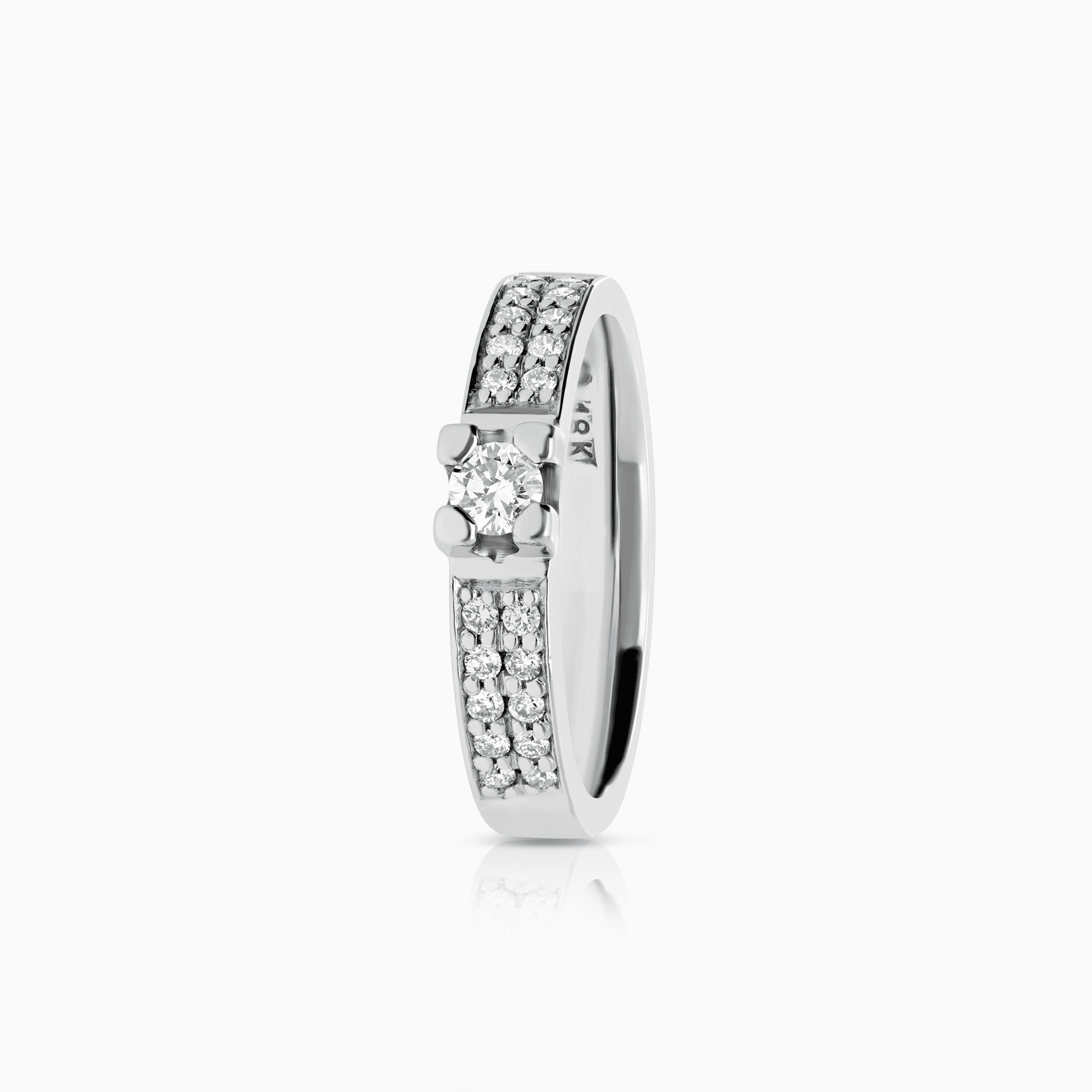 Side stone ring 0.35ct 18K
