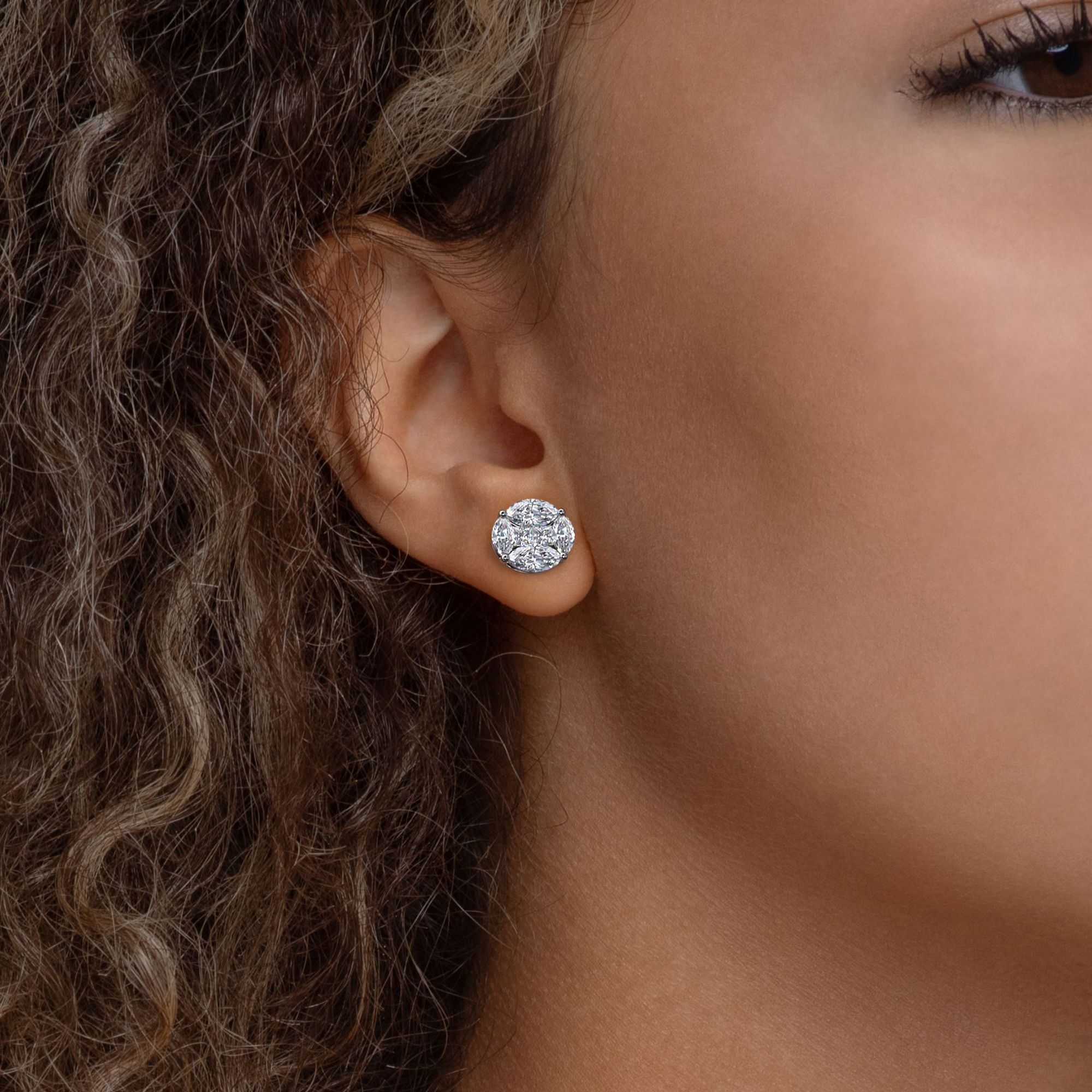 Diamantörhängen 3,00ct 18K