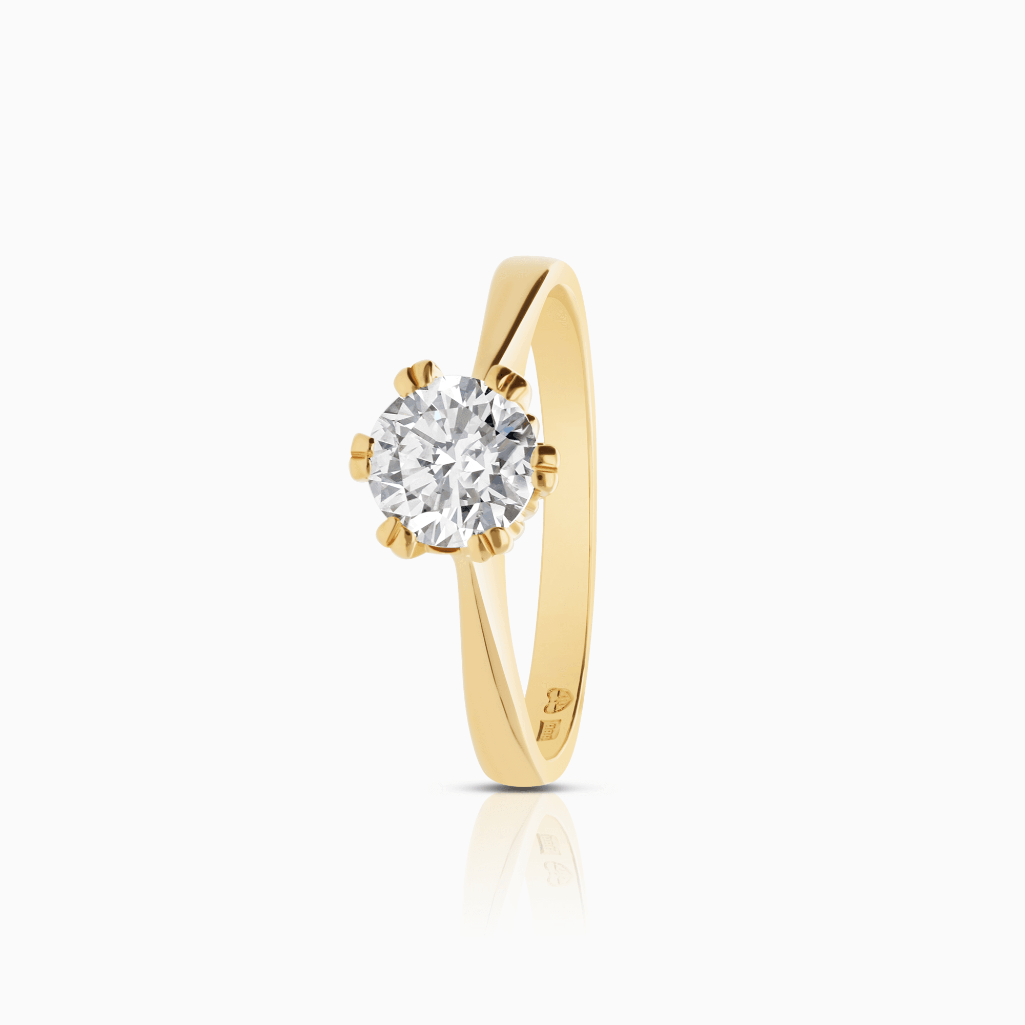 Solitaire ring 0.84ct 18K