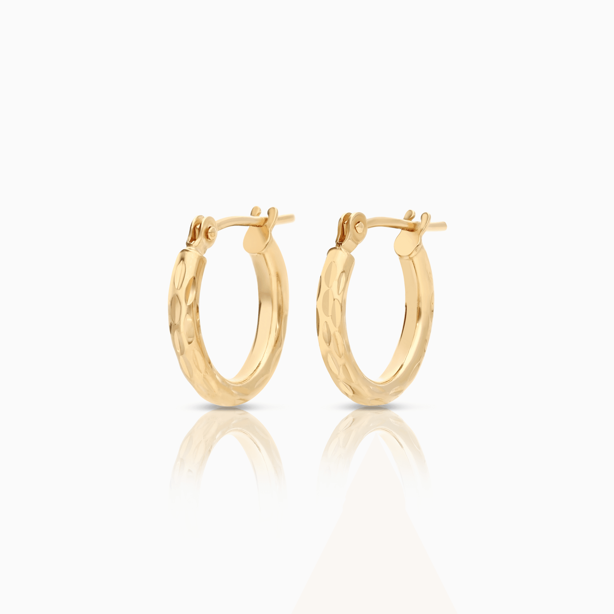 Gold Earrings Hoops 0.82g 18K Gold